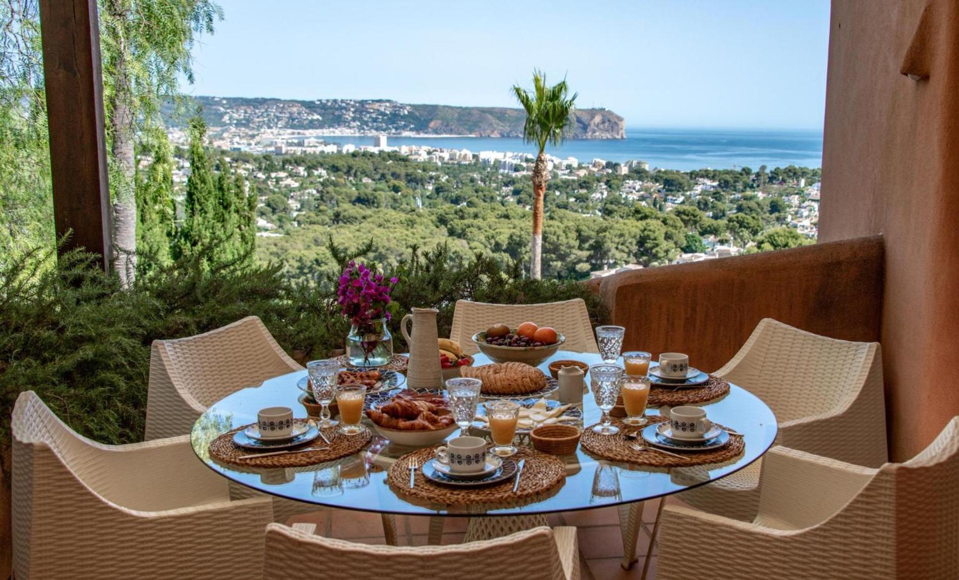 AL VENT - Managed by Almarina Villas view 4