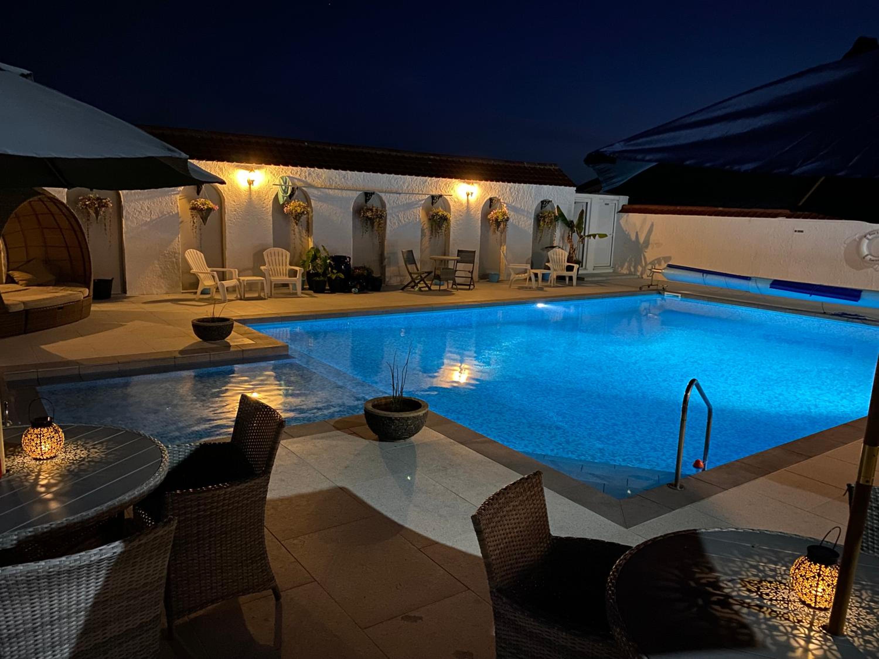 Beau Vallon Holiday Apartments