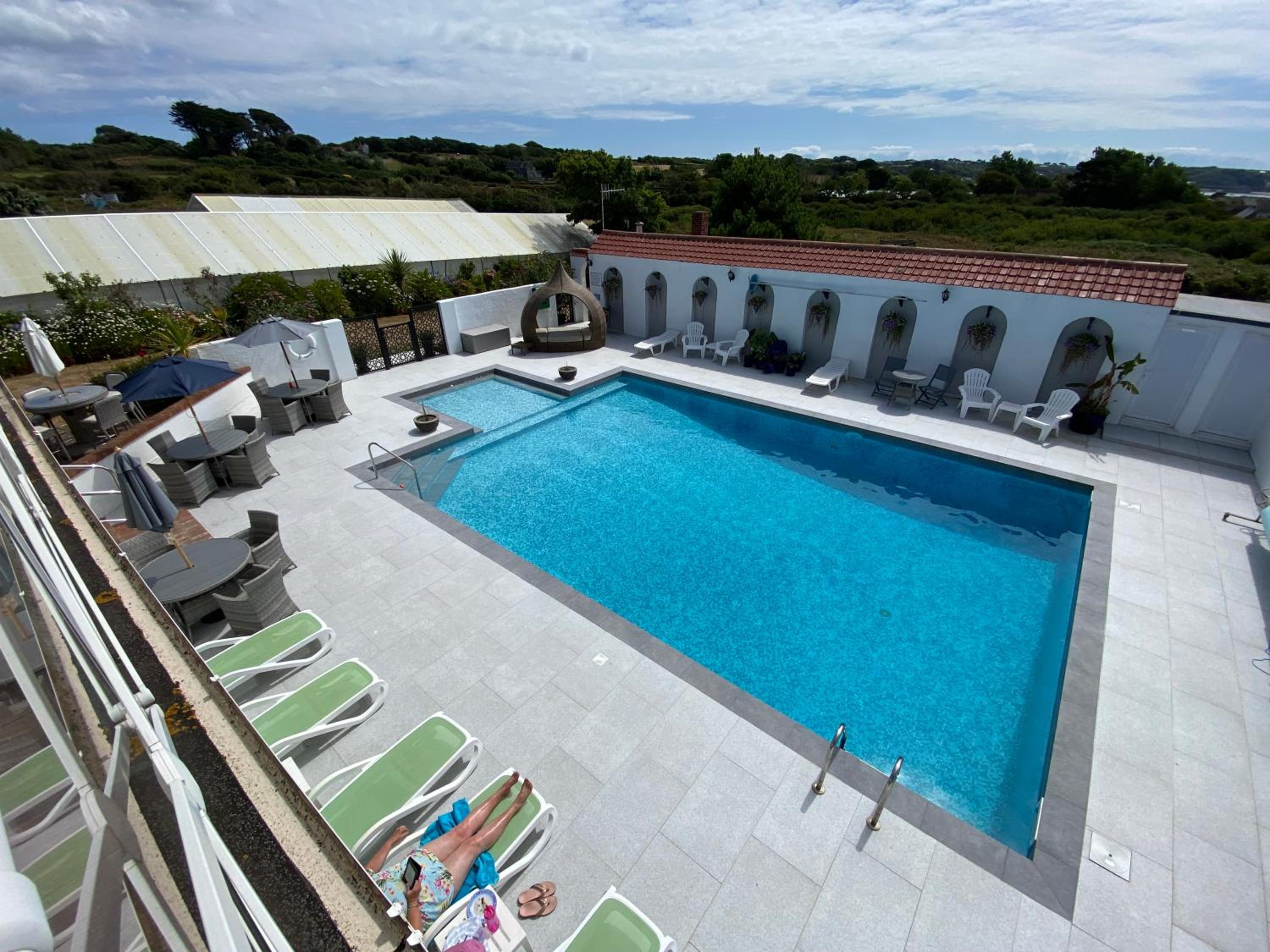 Beau Vallon Holiday Apartments