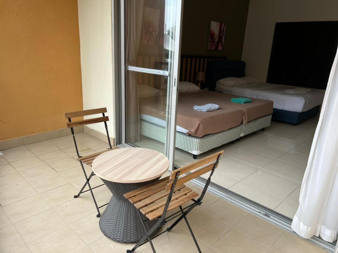 Relax At Gold Coast Morib photo 6