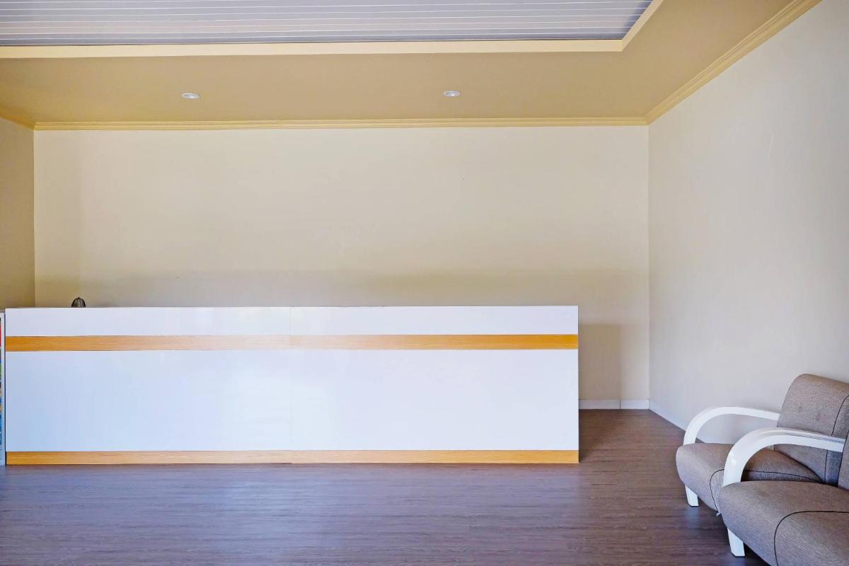 hotel reception