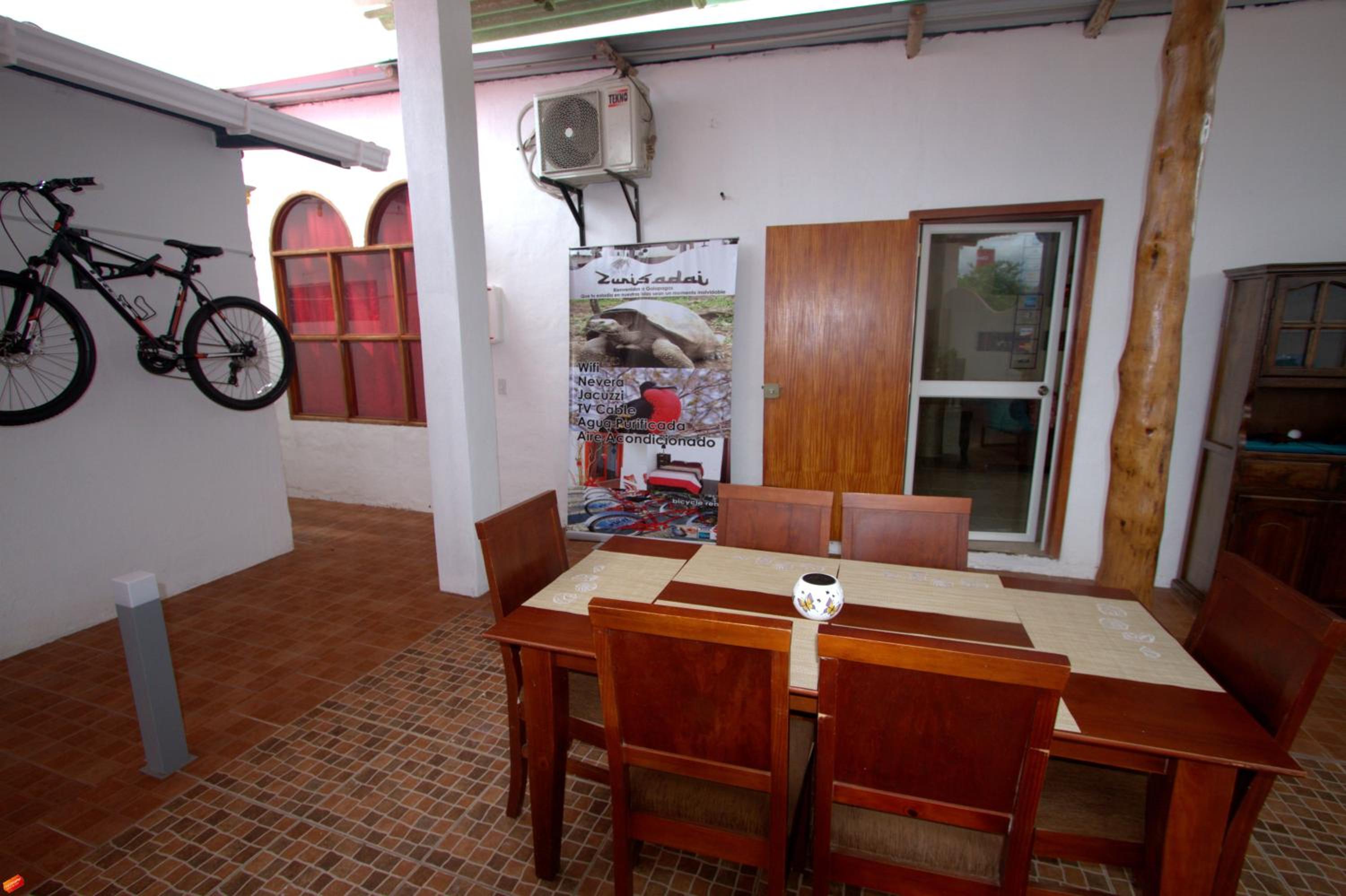Photo 42