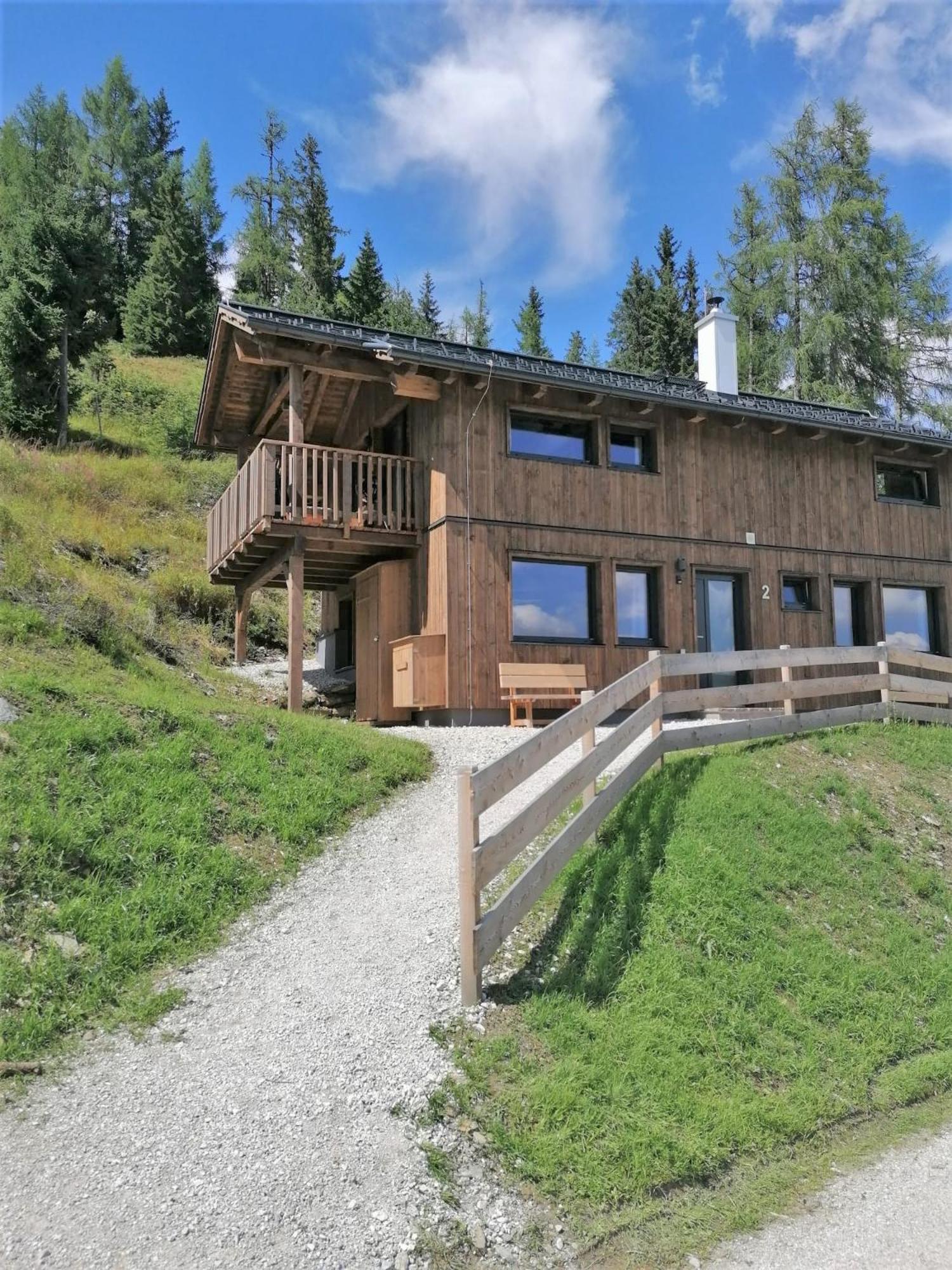 Almresort Sommerschnee
