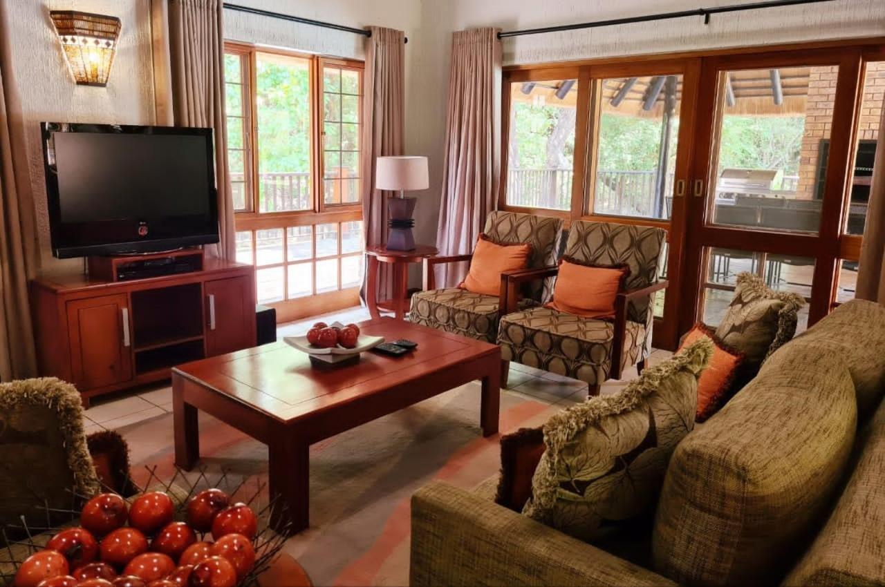 Kruger Park Lodge Unit No. 267 with private pool view 3