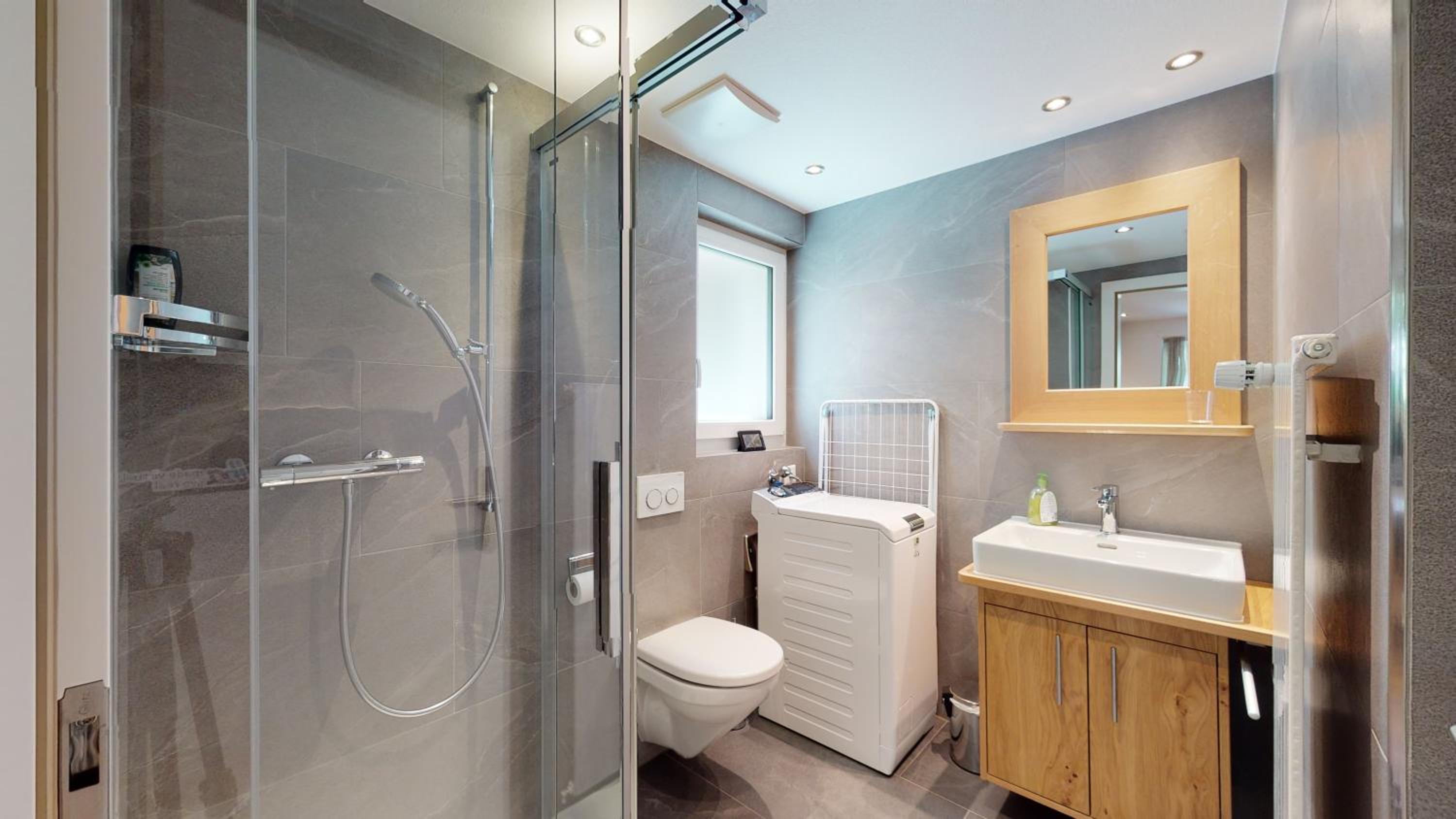 Splendid modern studio in the heart of Zermatt view 2