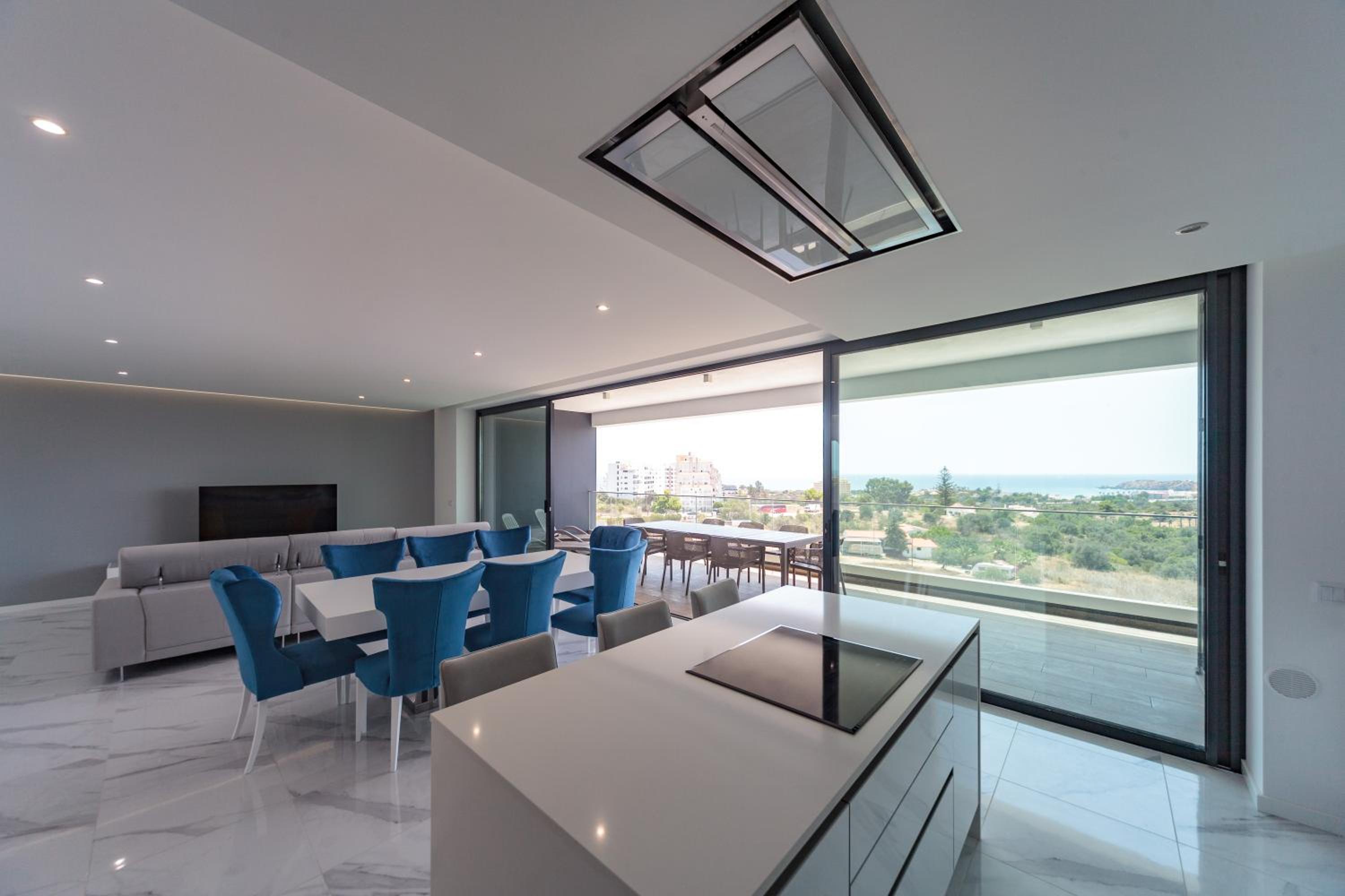 Luxury apartments with stunning sea views view 5