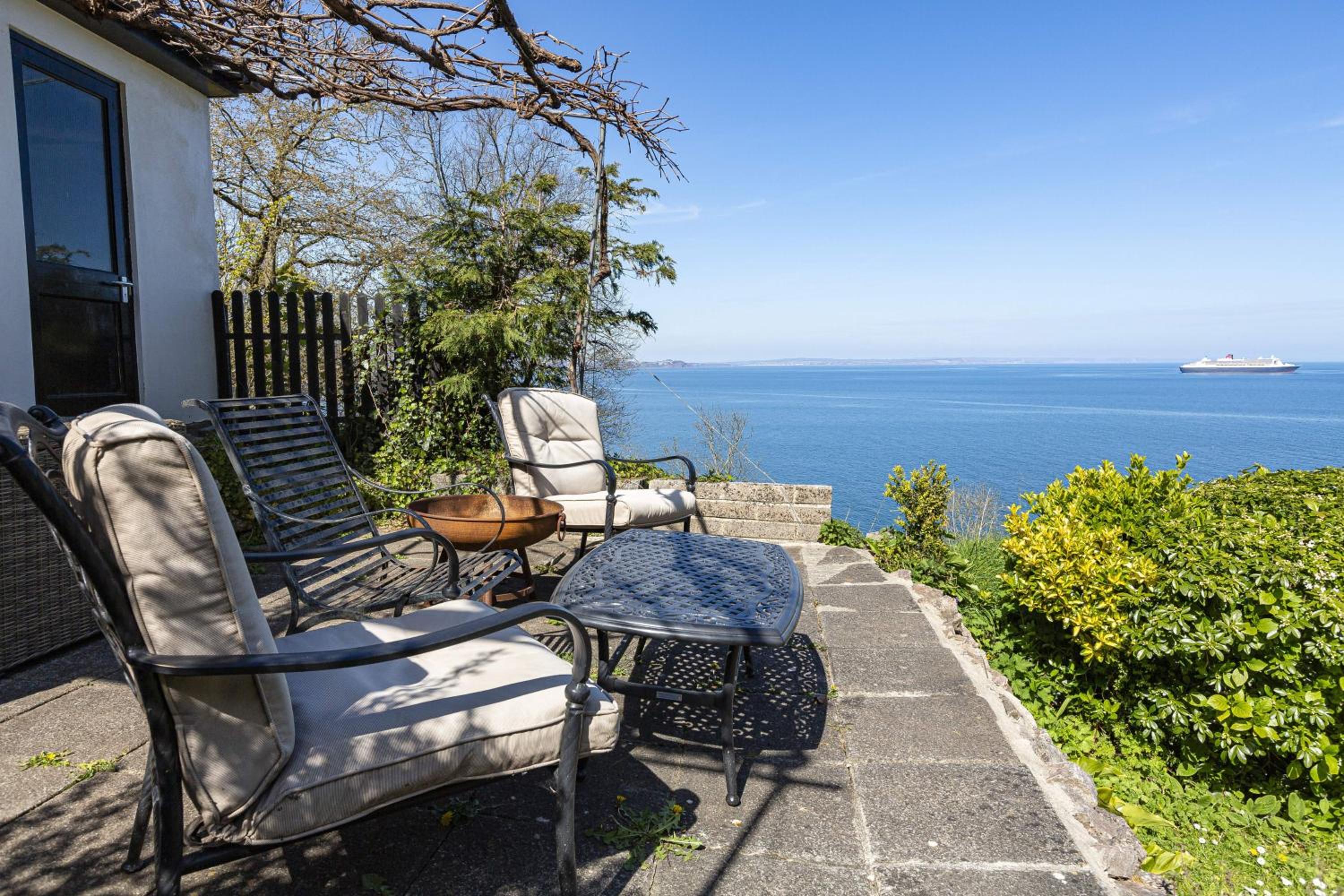 3 Bed Cove Cottage view 3