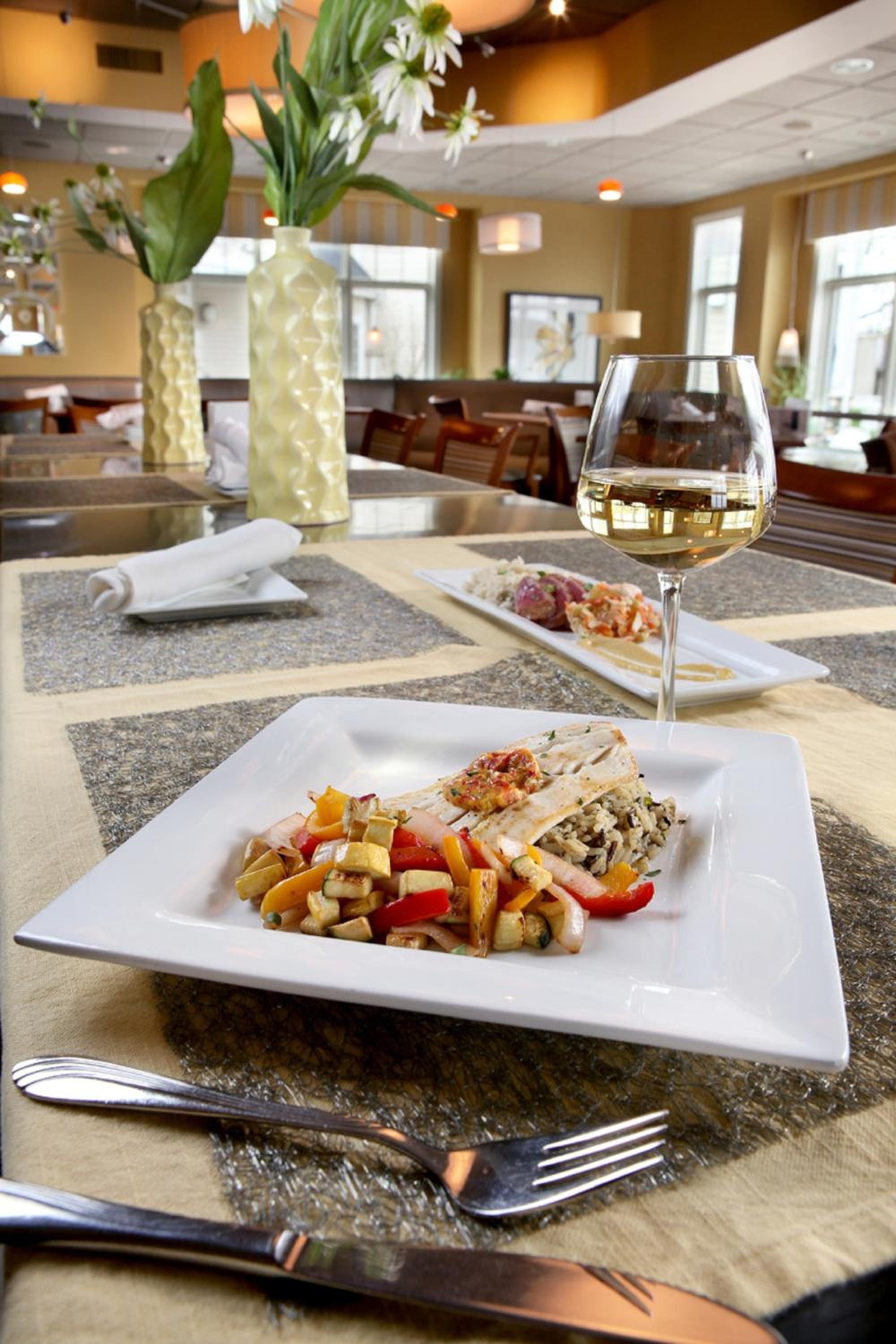 Bay Pointe Inn