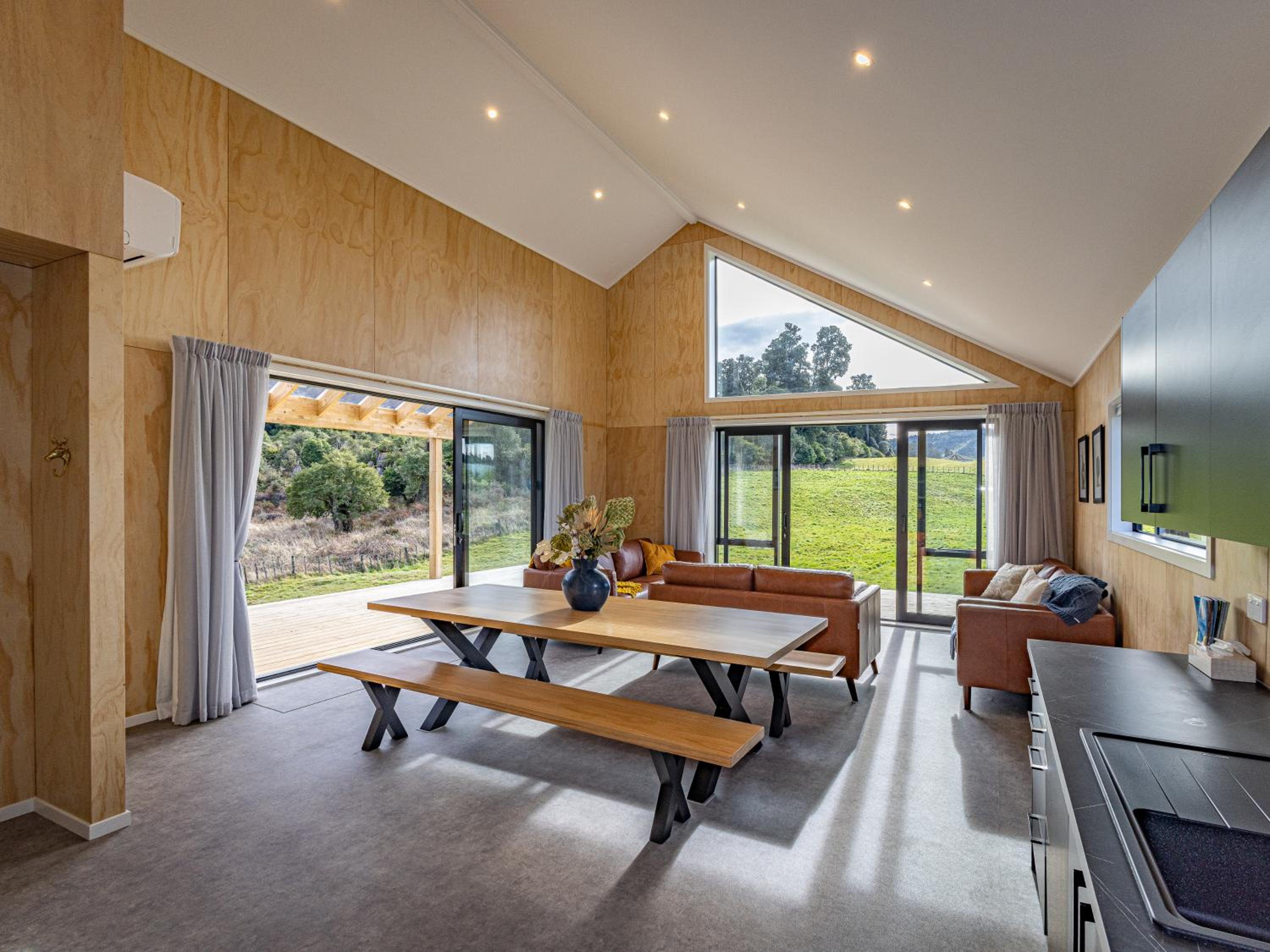 Manawa - Ohakune Holiday Home view 3
