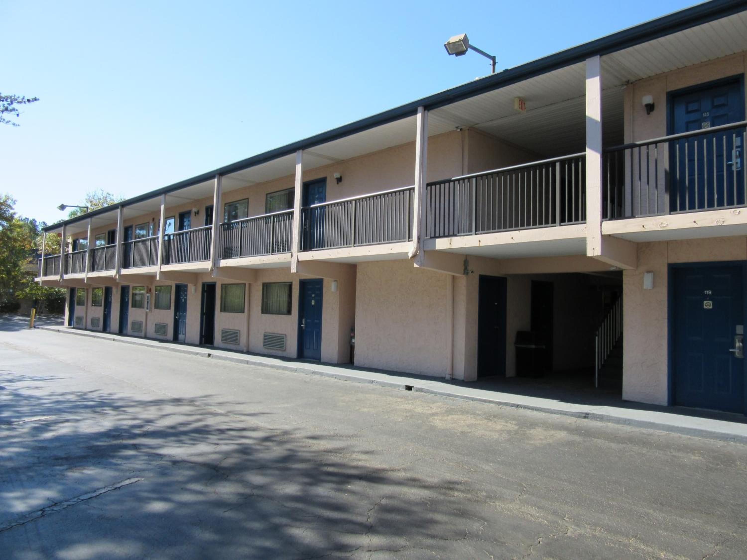 Sunset Inn - Augusta