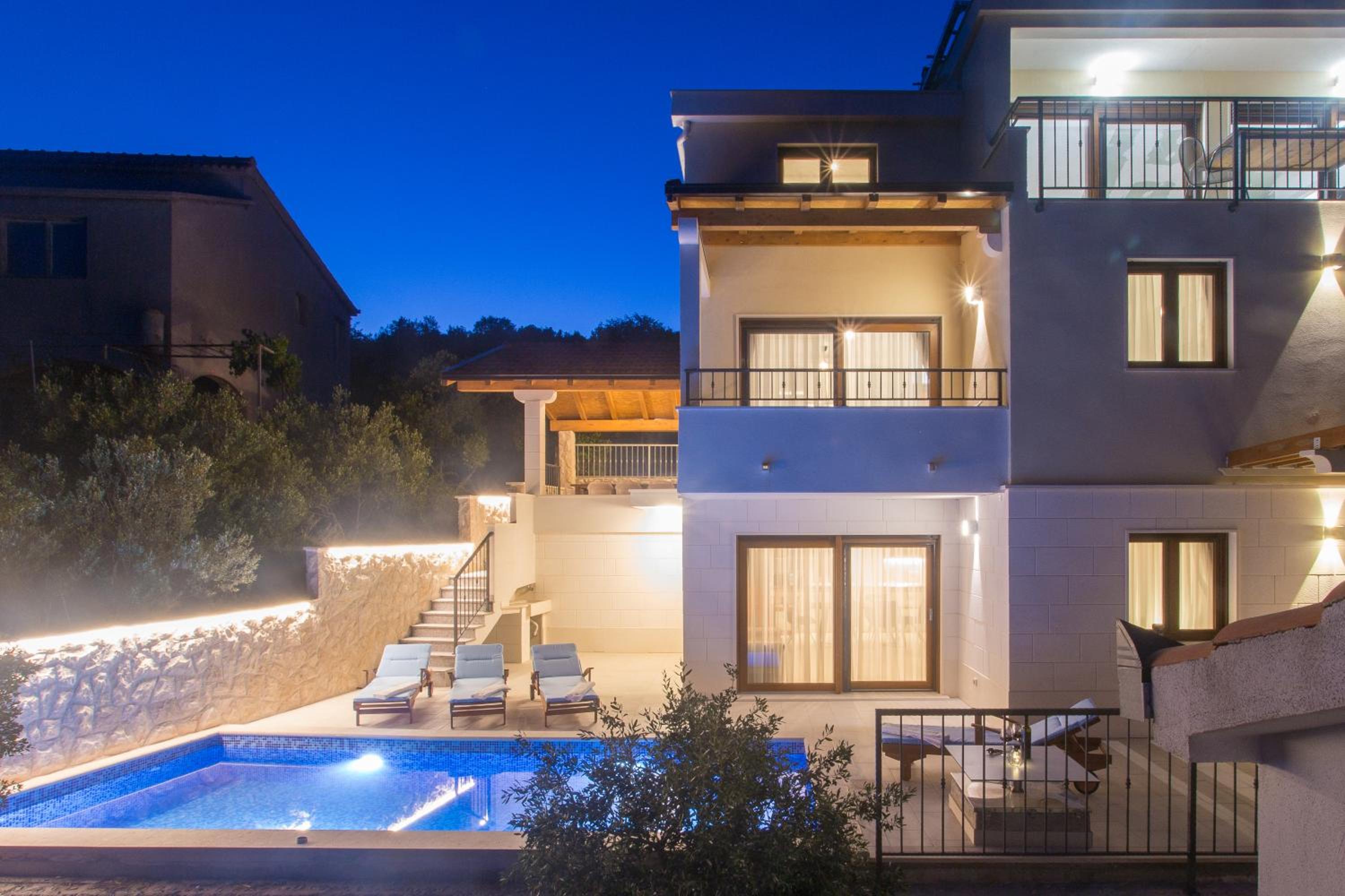 Villa Maestral