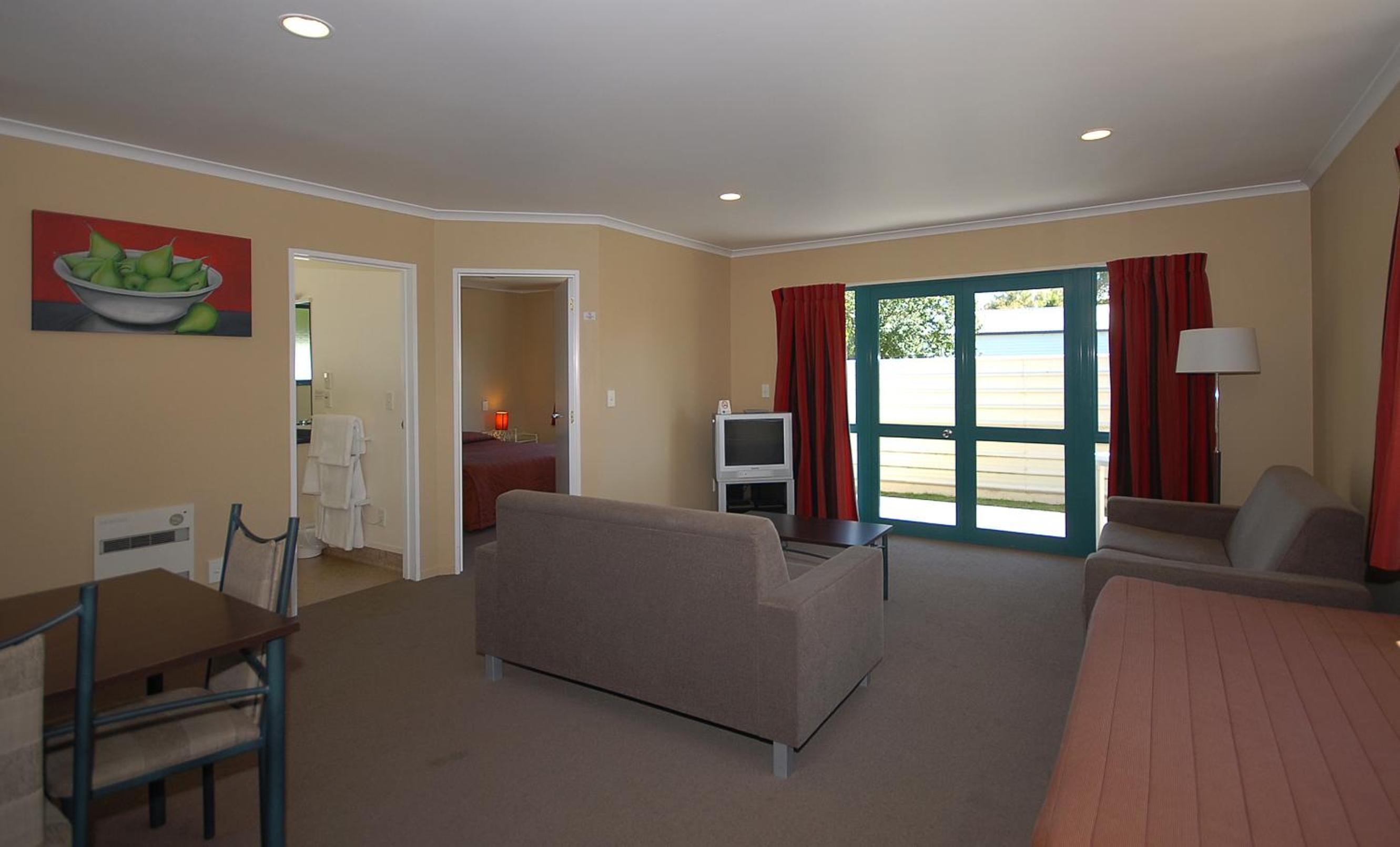 Discovery Motor Lodge view 5