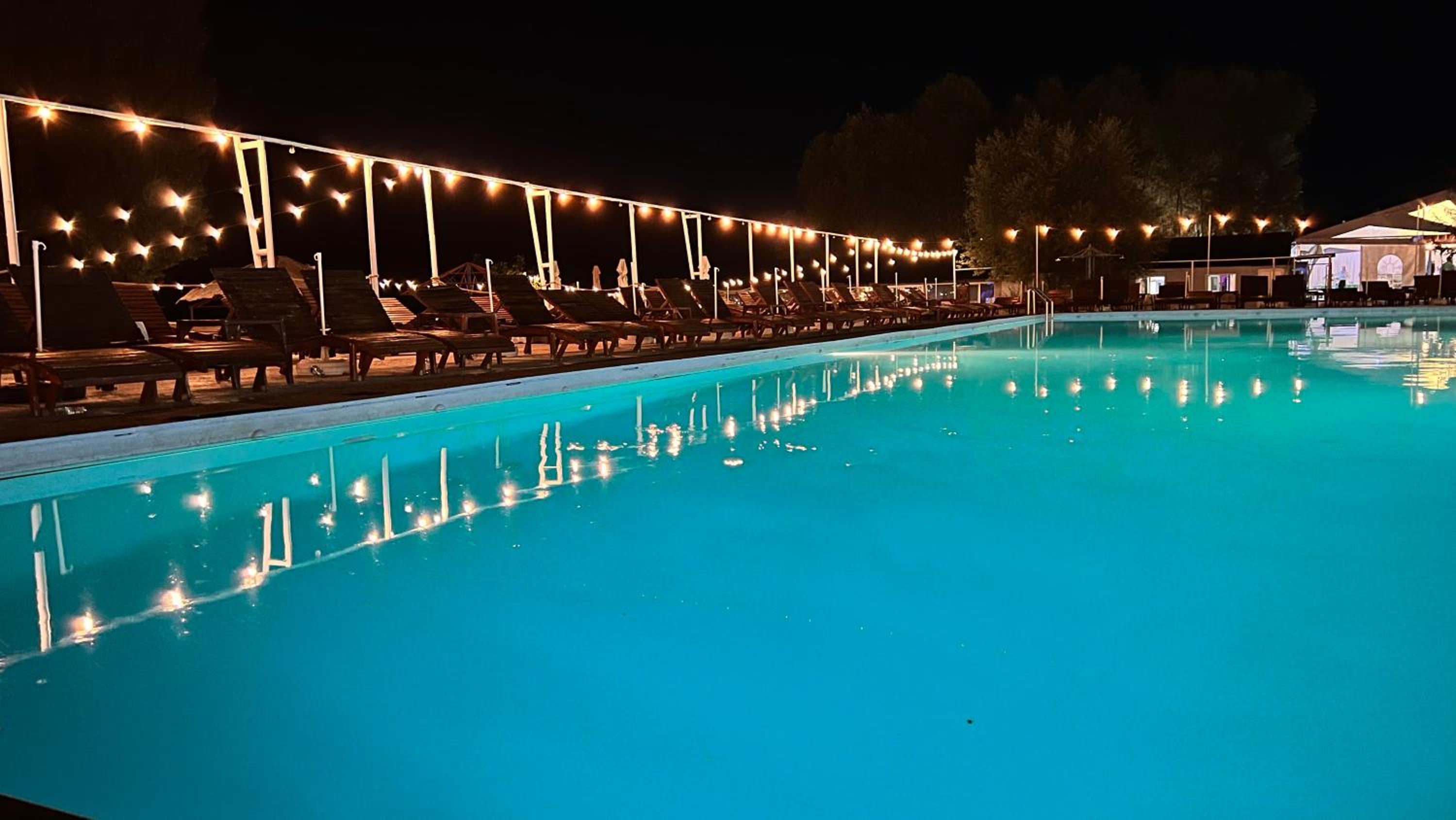 Mojo Beach