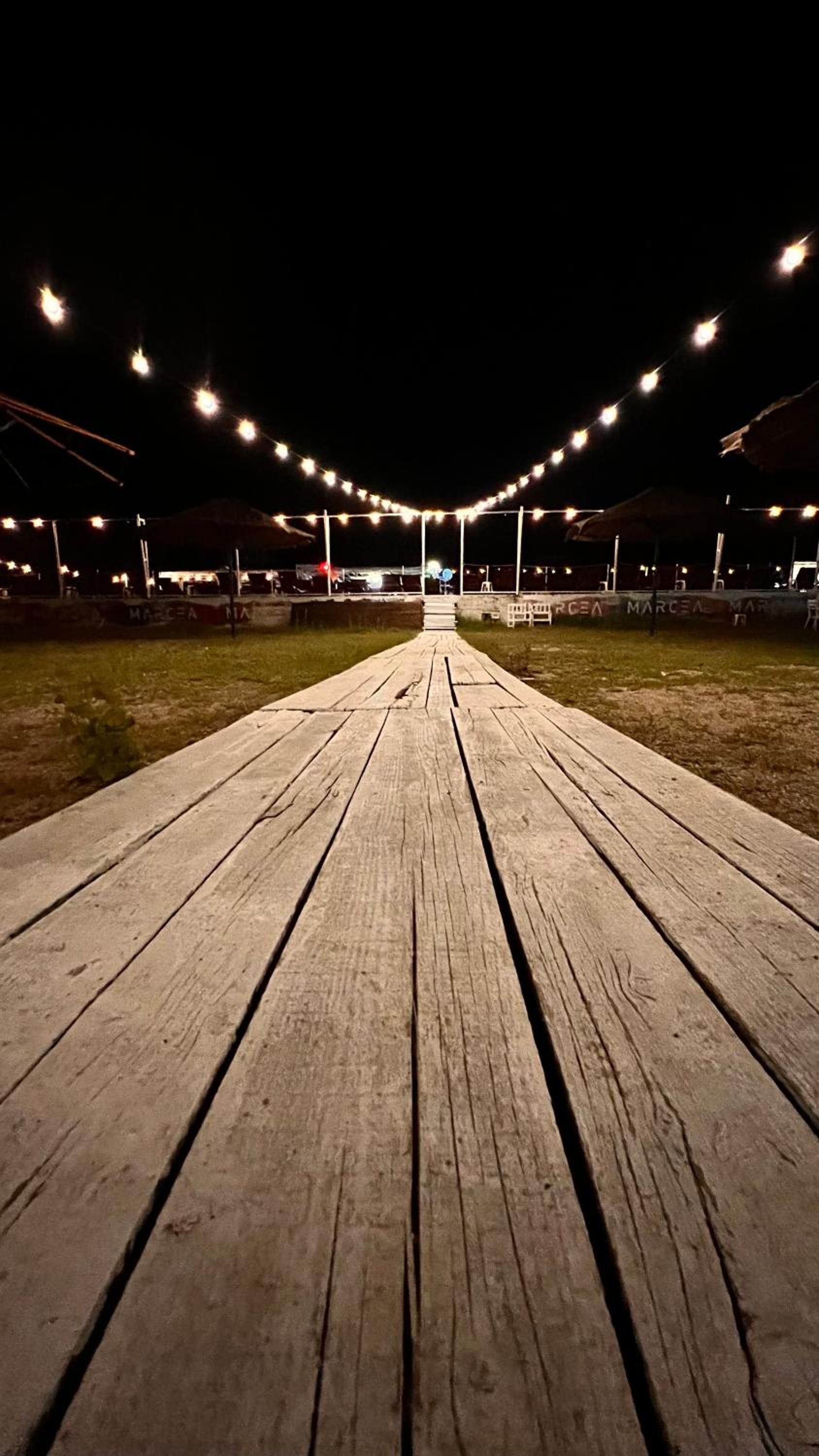 Mojo Beach