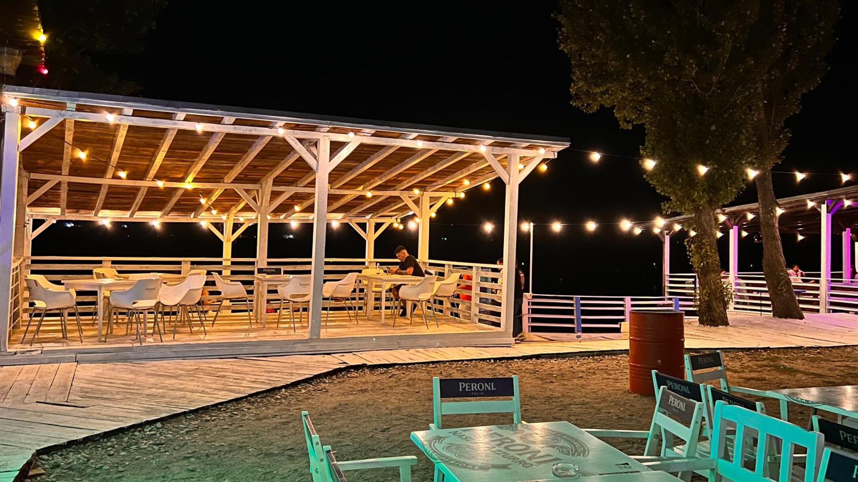 Mojo Beach