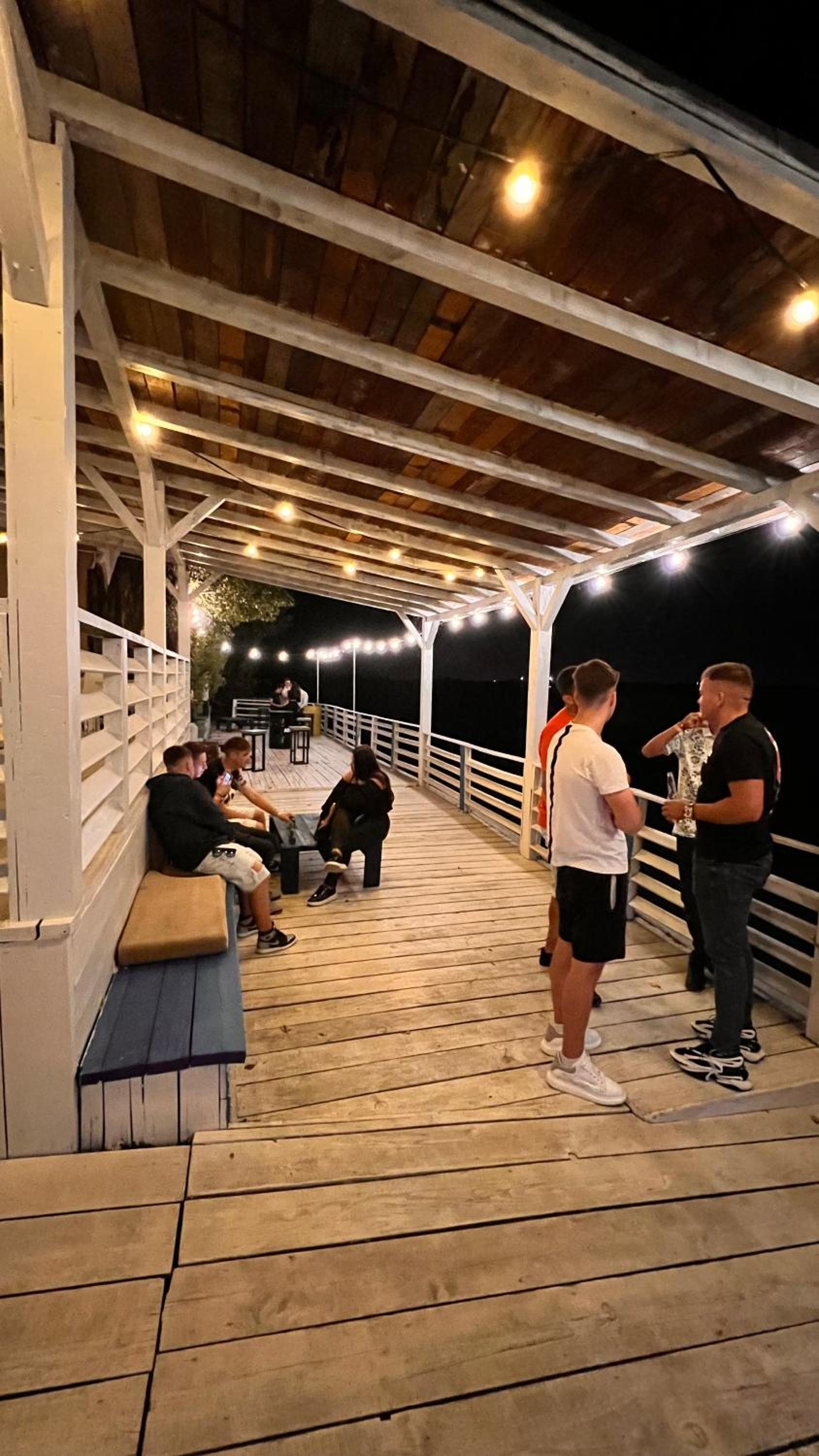 Mojo Beach