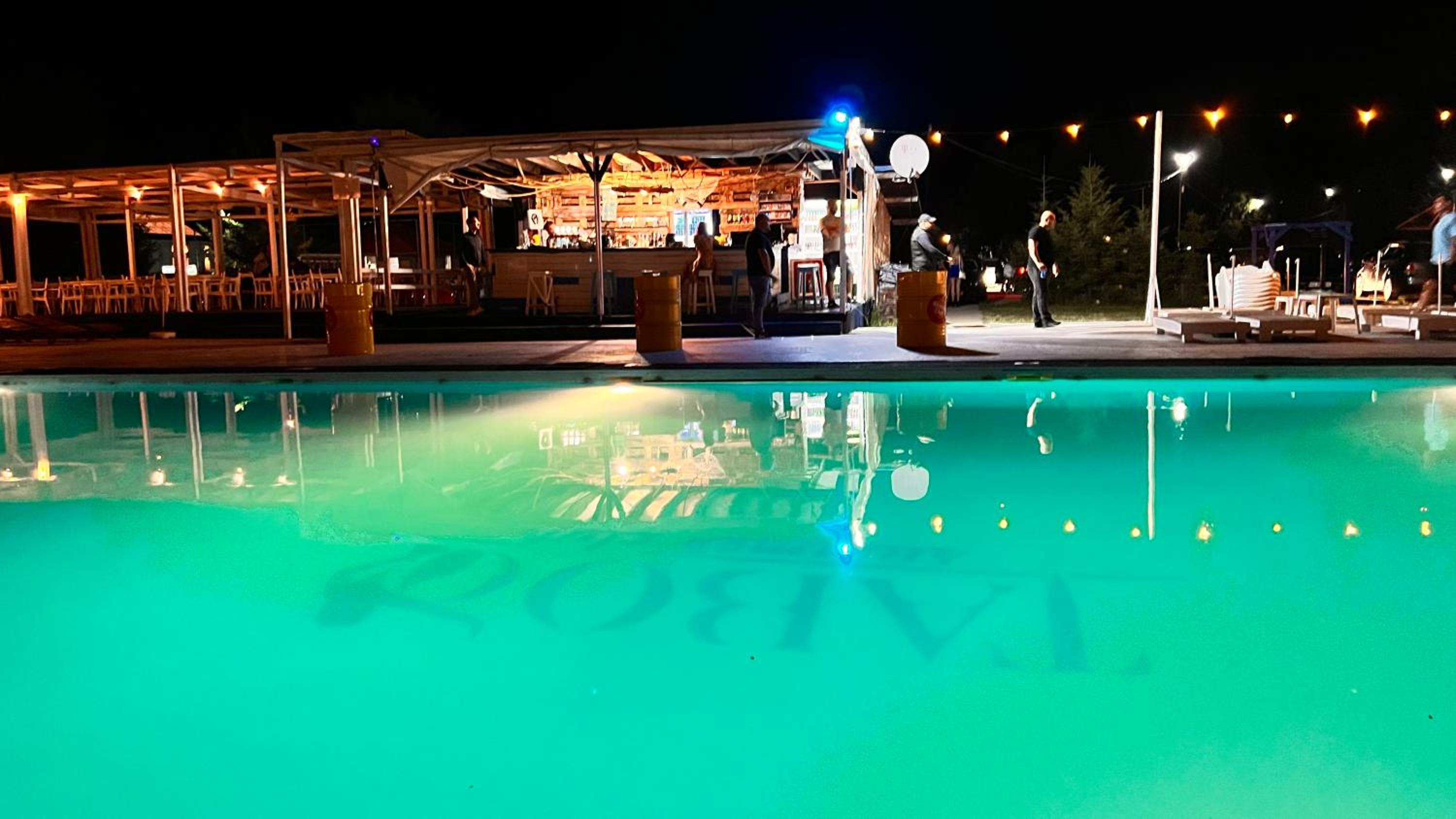 Mojo Beach