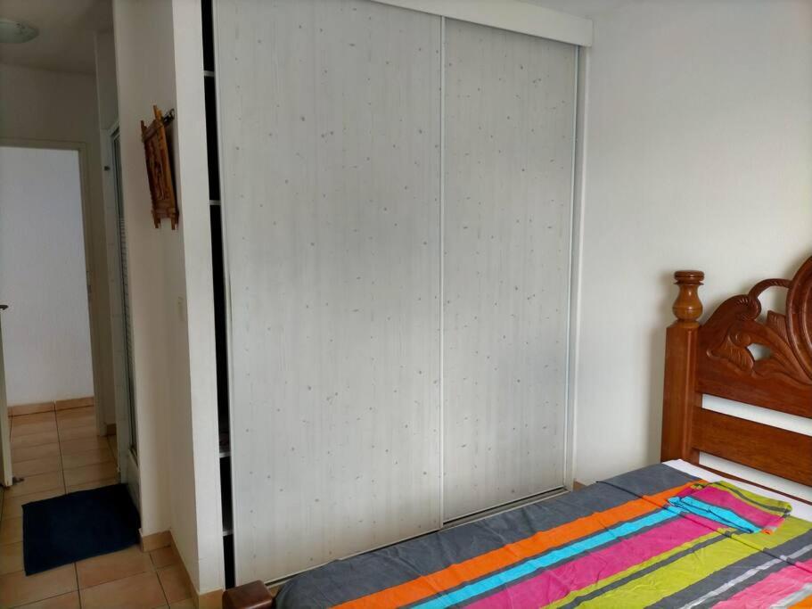 Bel appartement avec piscine, face à la mer view 5