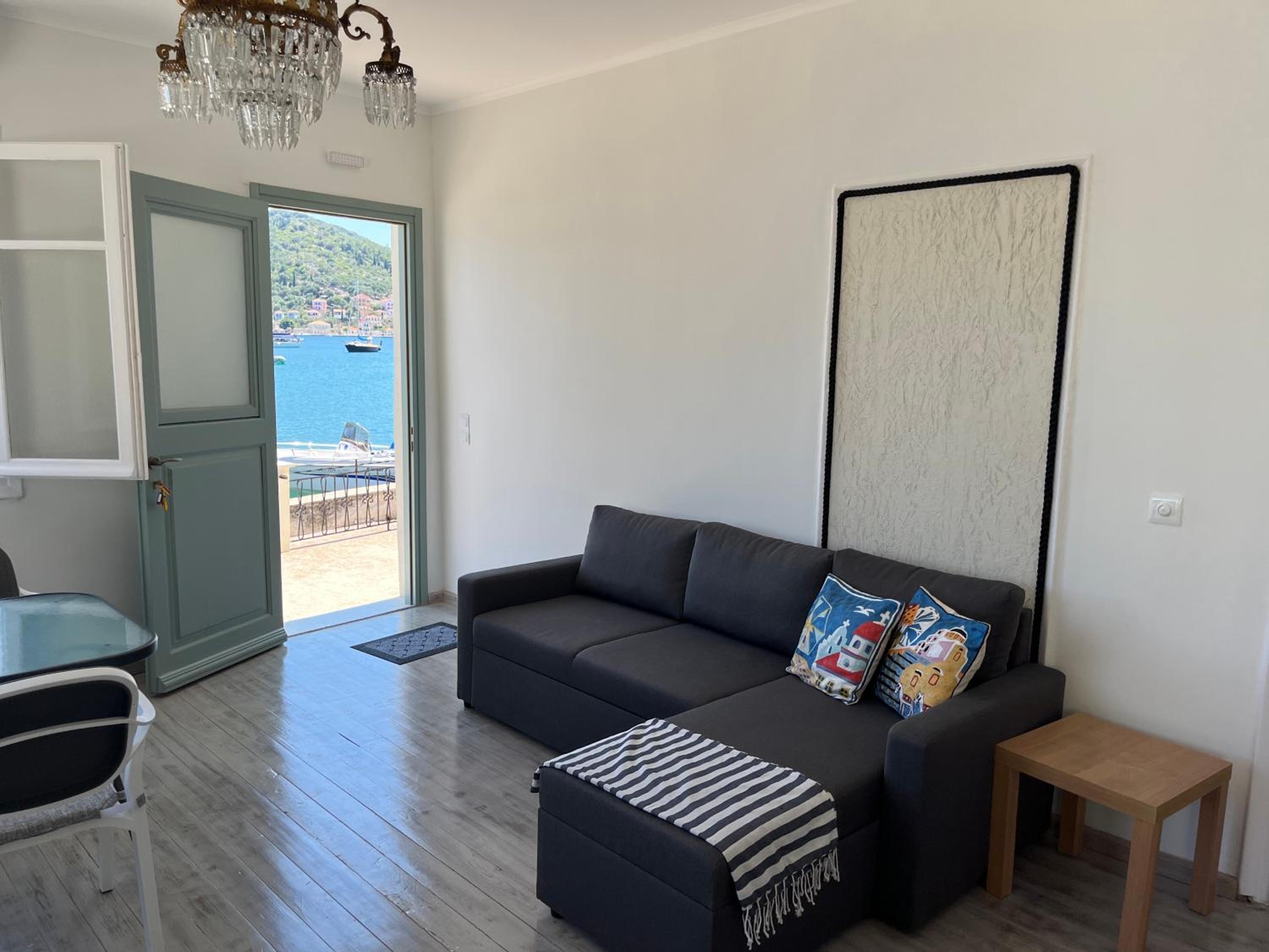 Modern cottage on the sea view 5
