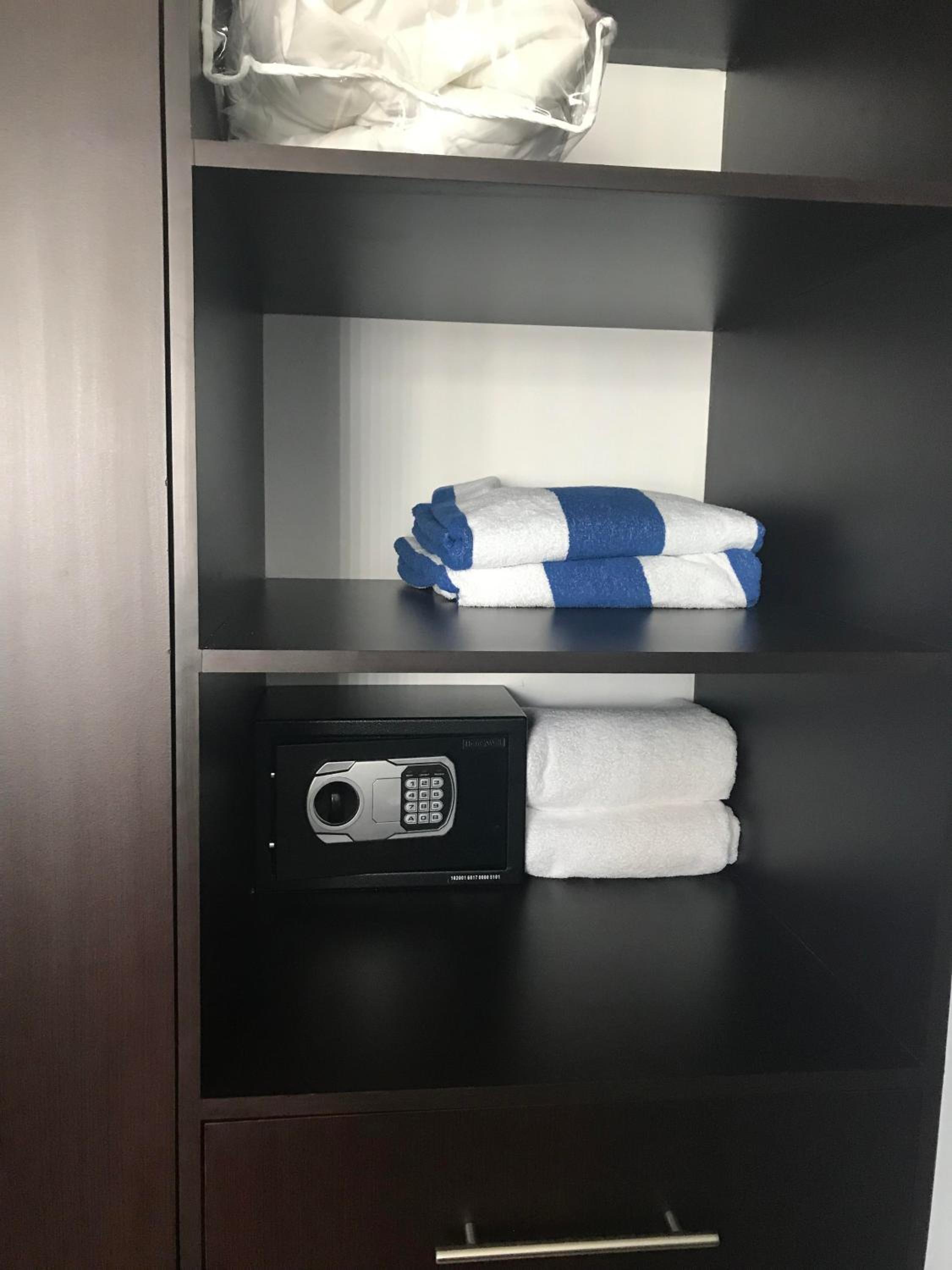 PLAYA SUITES apartment