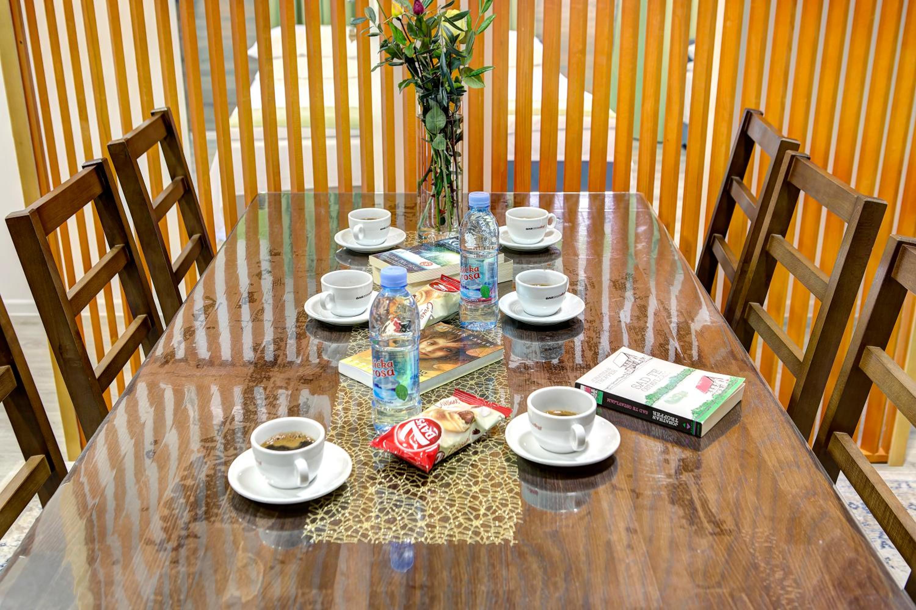 Guesthouse Check In