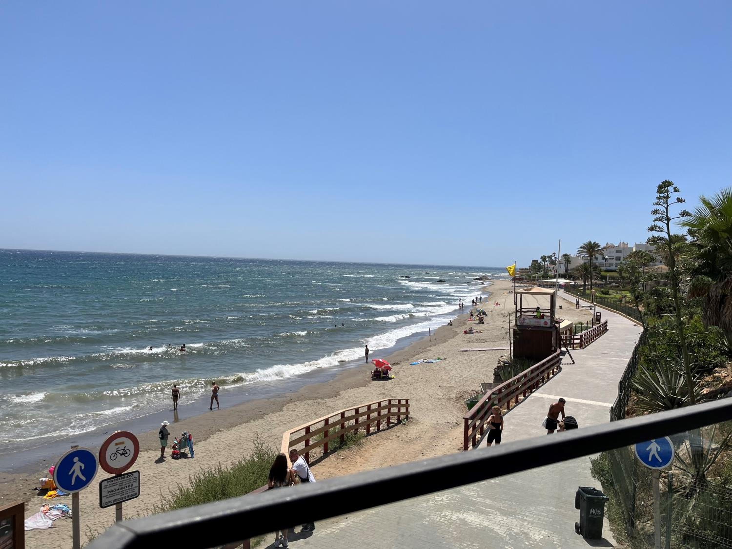 Apartamento Miraflores tres piscinas cerca del mar - Albamar
