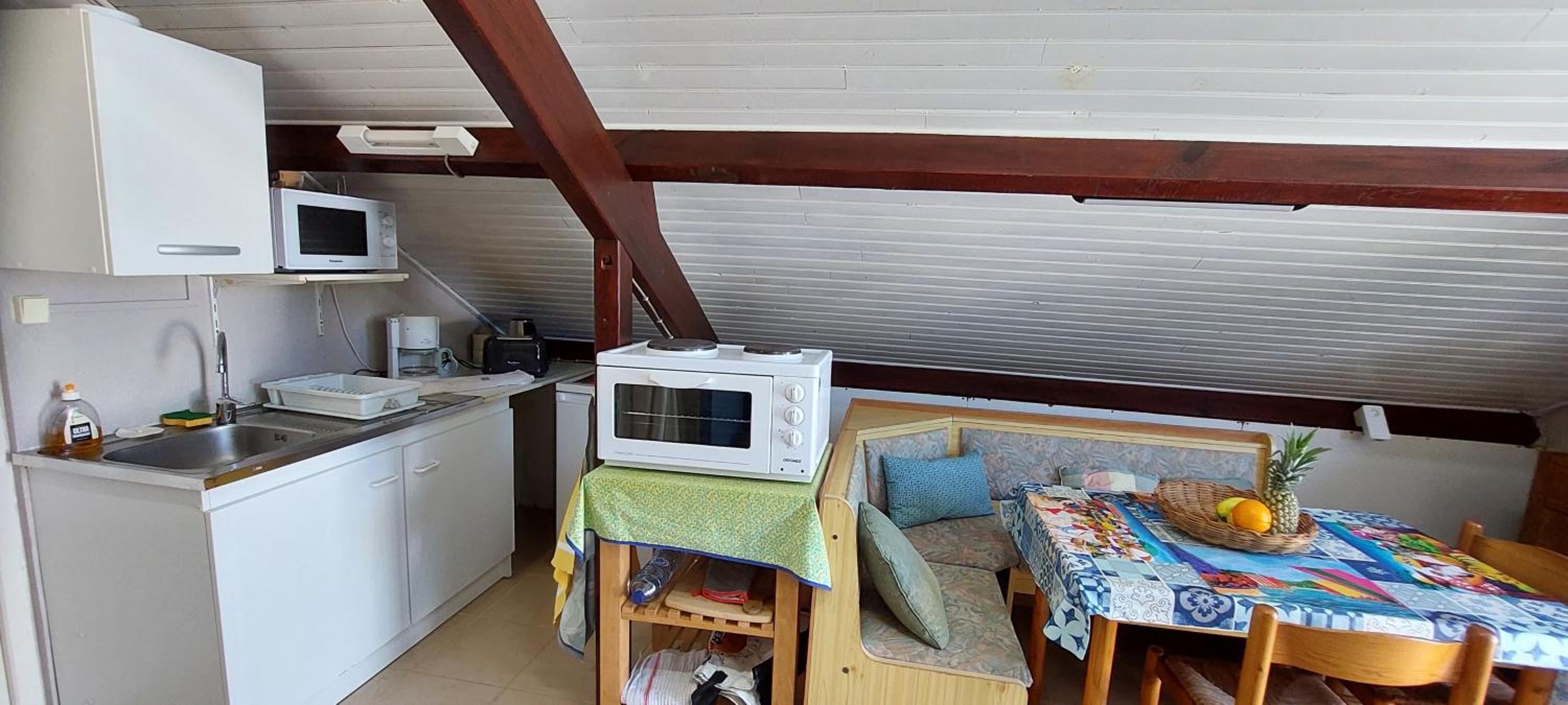 Gîte tout confort avec piscine view 4