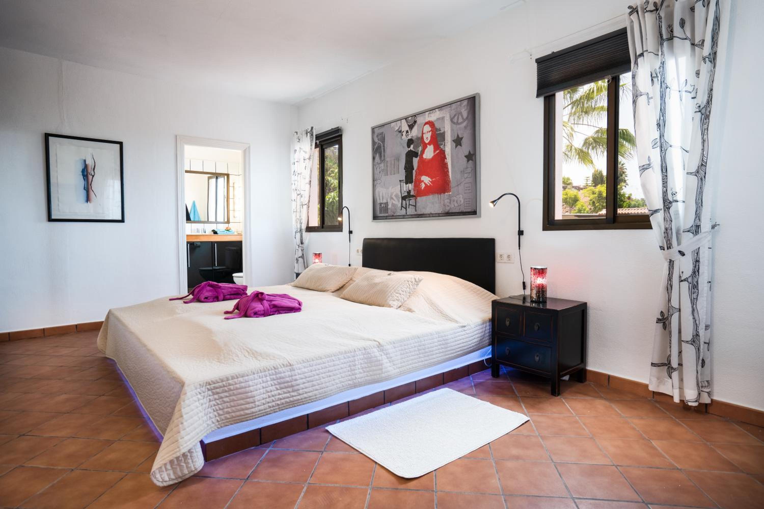 Photo 55