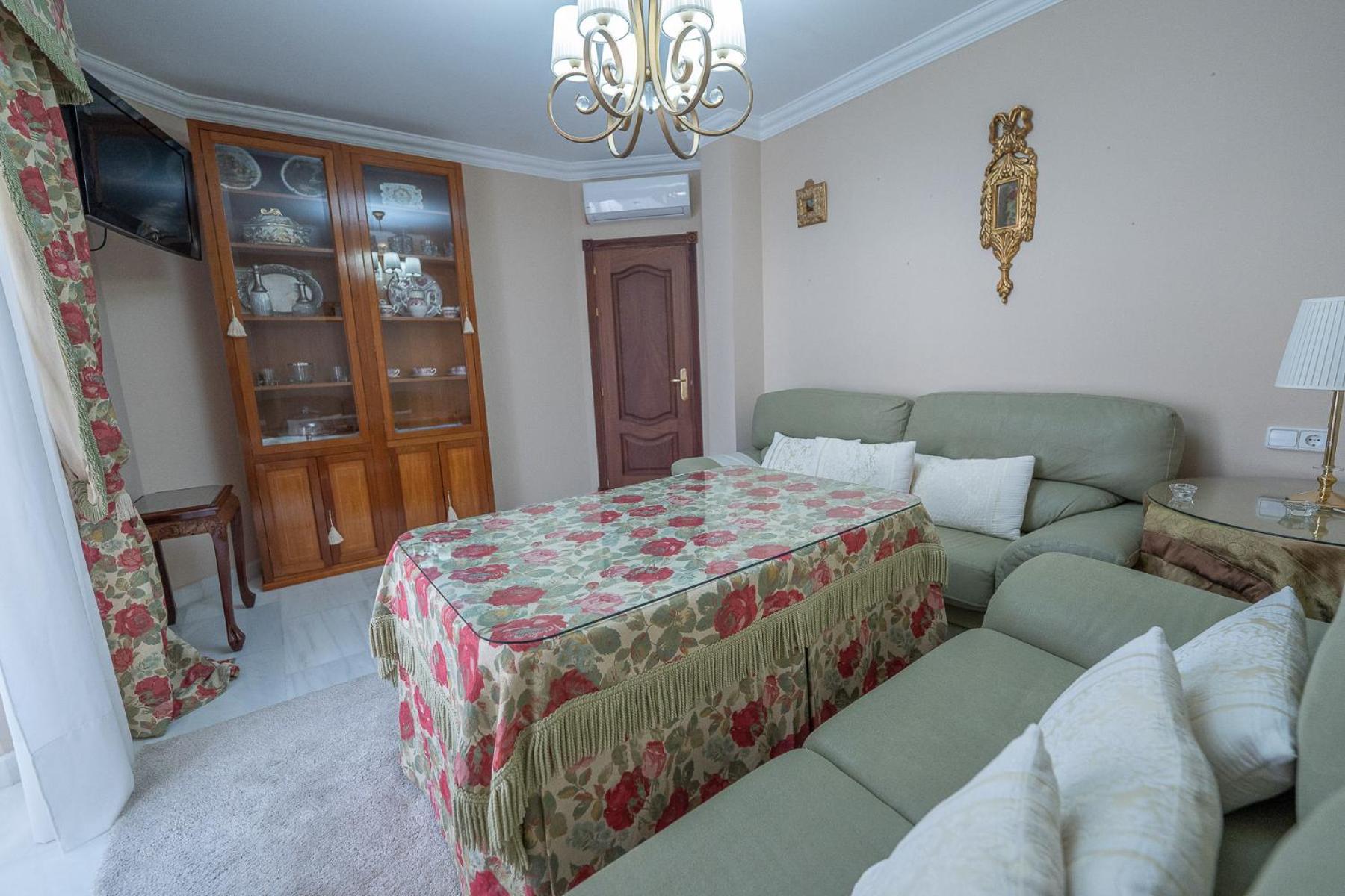 VILLA CAPITAN