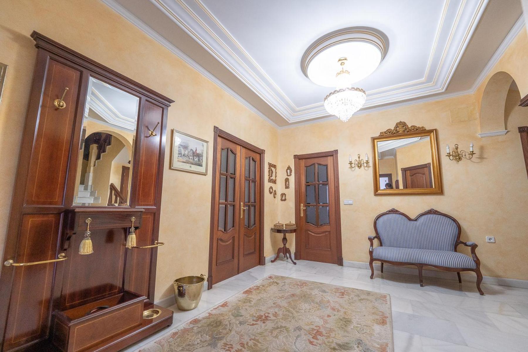 VILLA CAPITAN