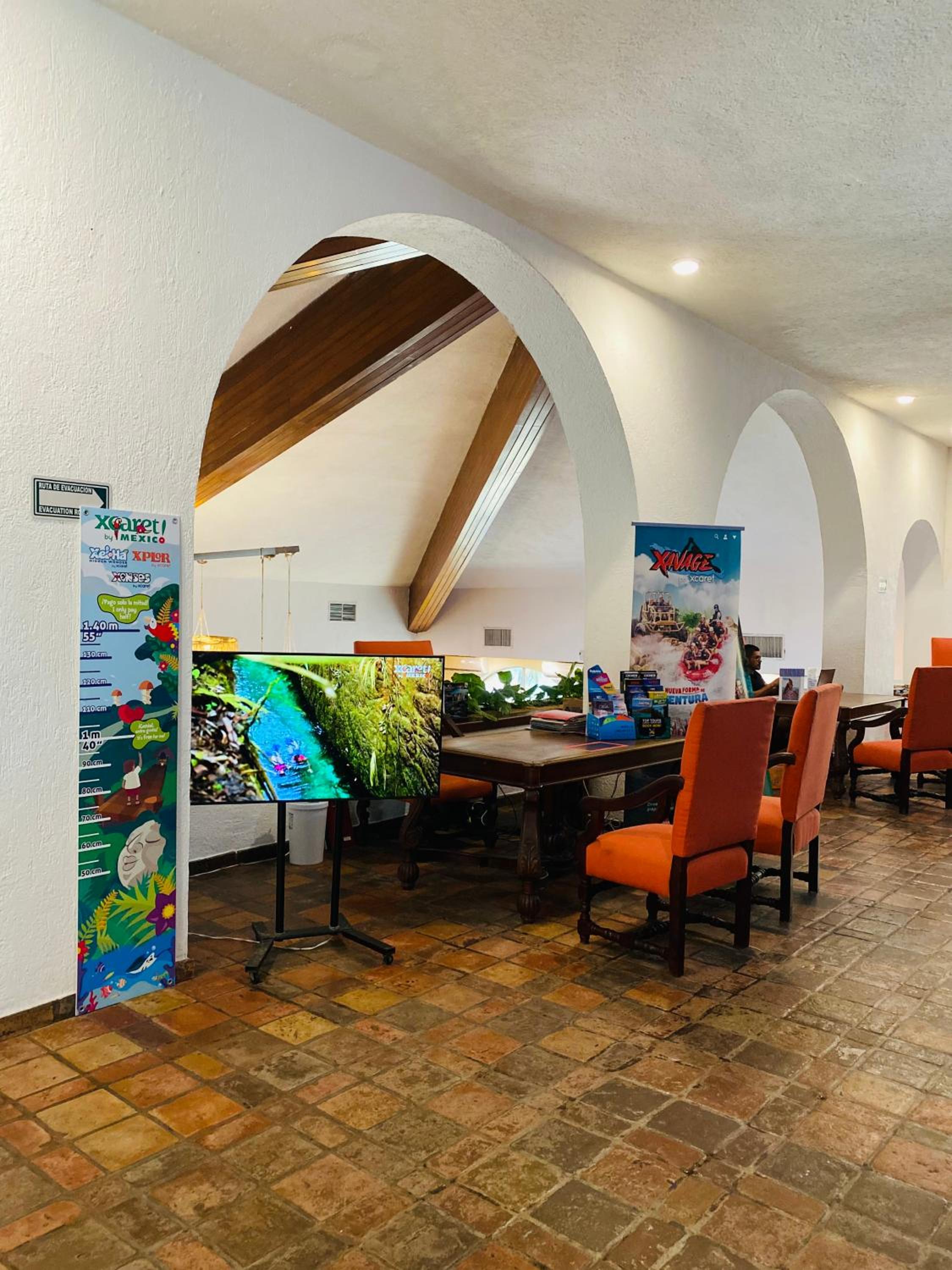 Tropical apartment