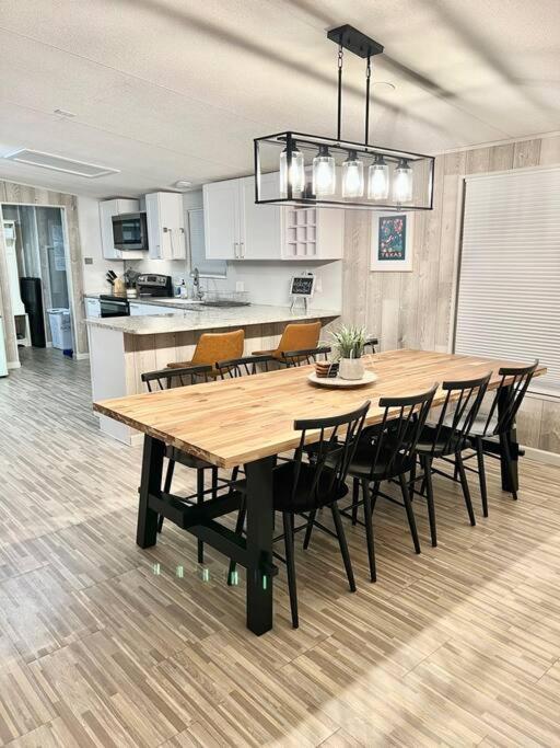 Charming Riverfront Home - Casa Topo @ SparrowBend view 5