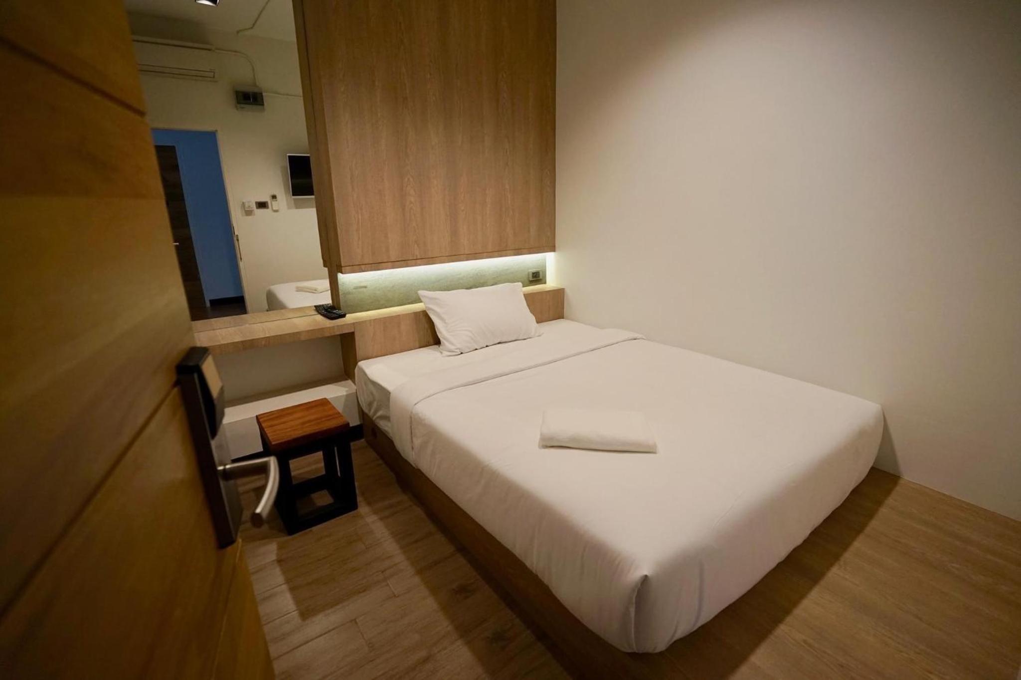 T Hostel @ Victory Monument