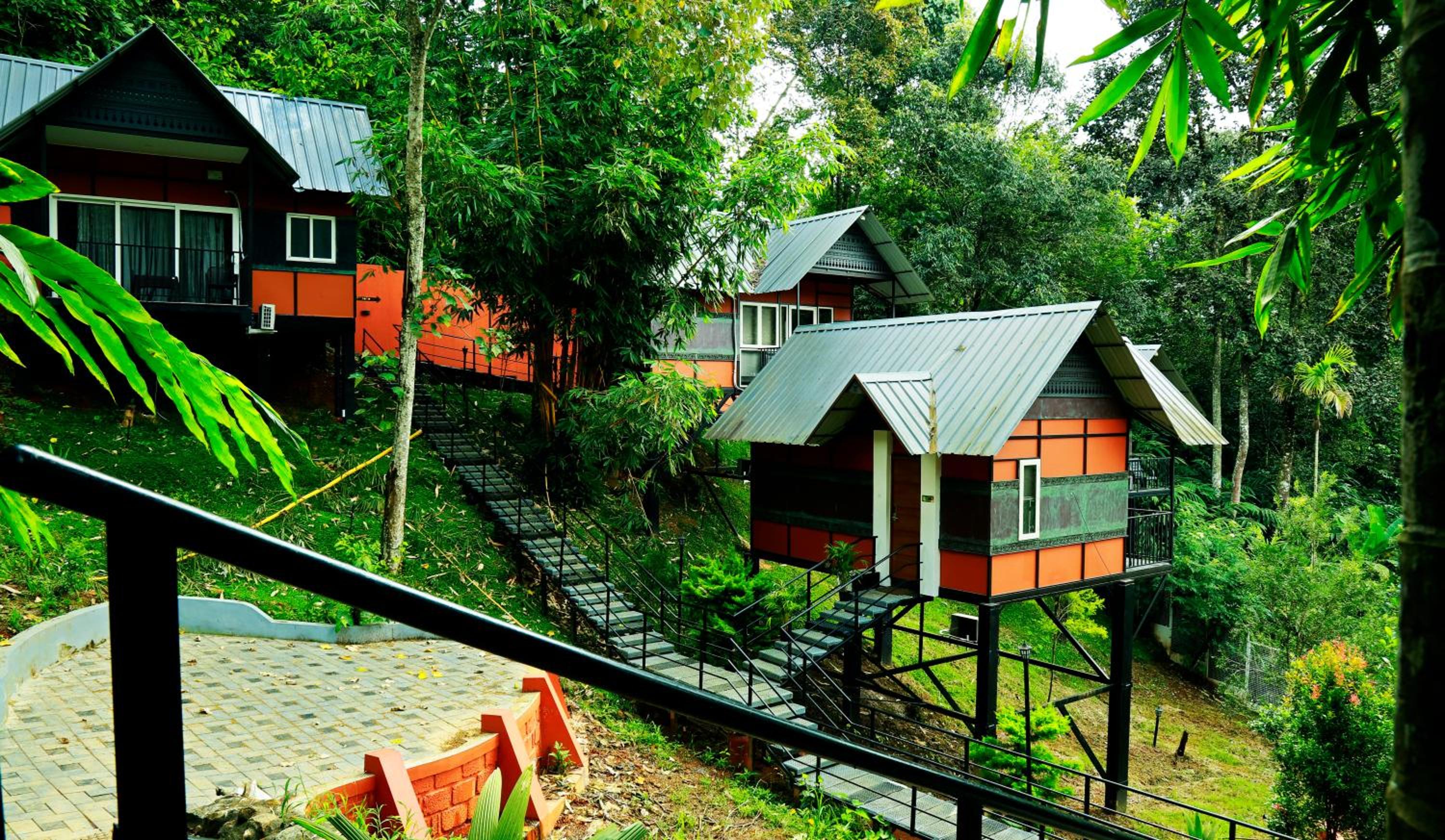 Munnar Vacations - Santhi Hill View Resort - Property Image 1