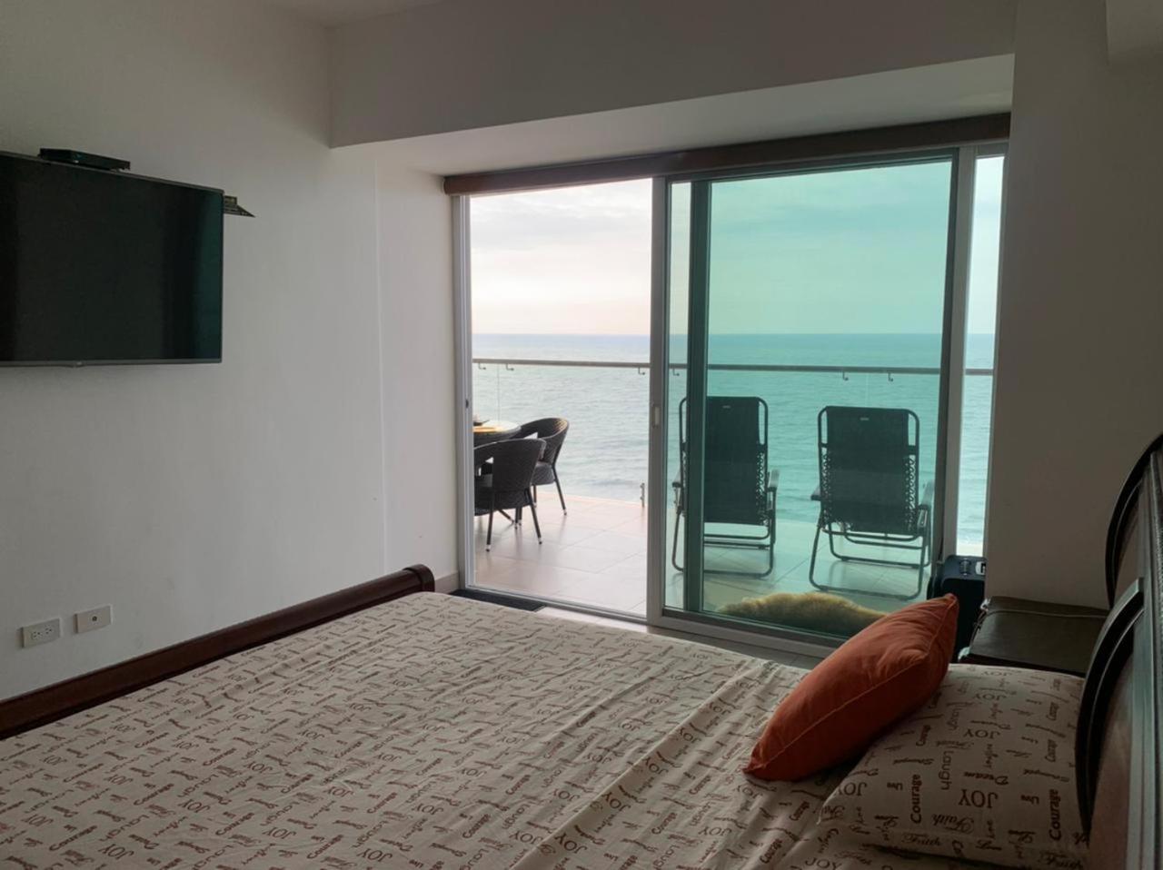 Suite de Lujo en Resort Playa Azul, Tonsupa view 3