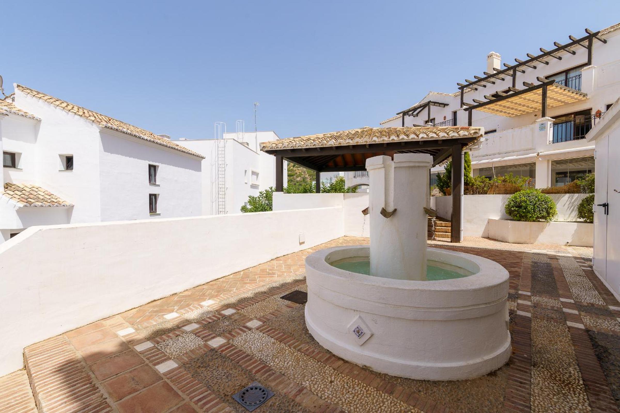 Fantastico Atico Duplex en Marbella view 5