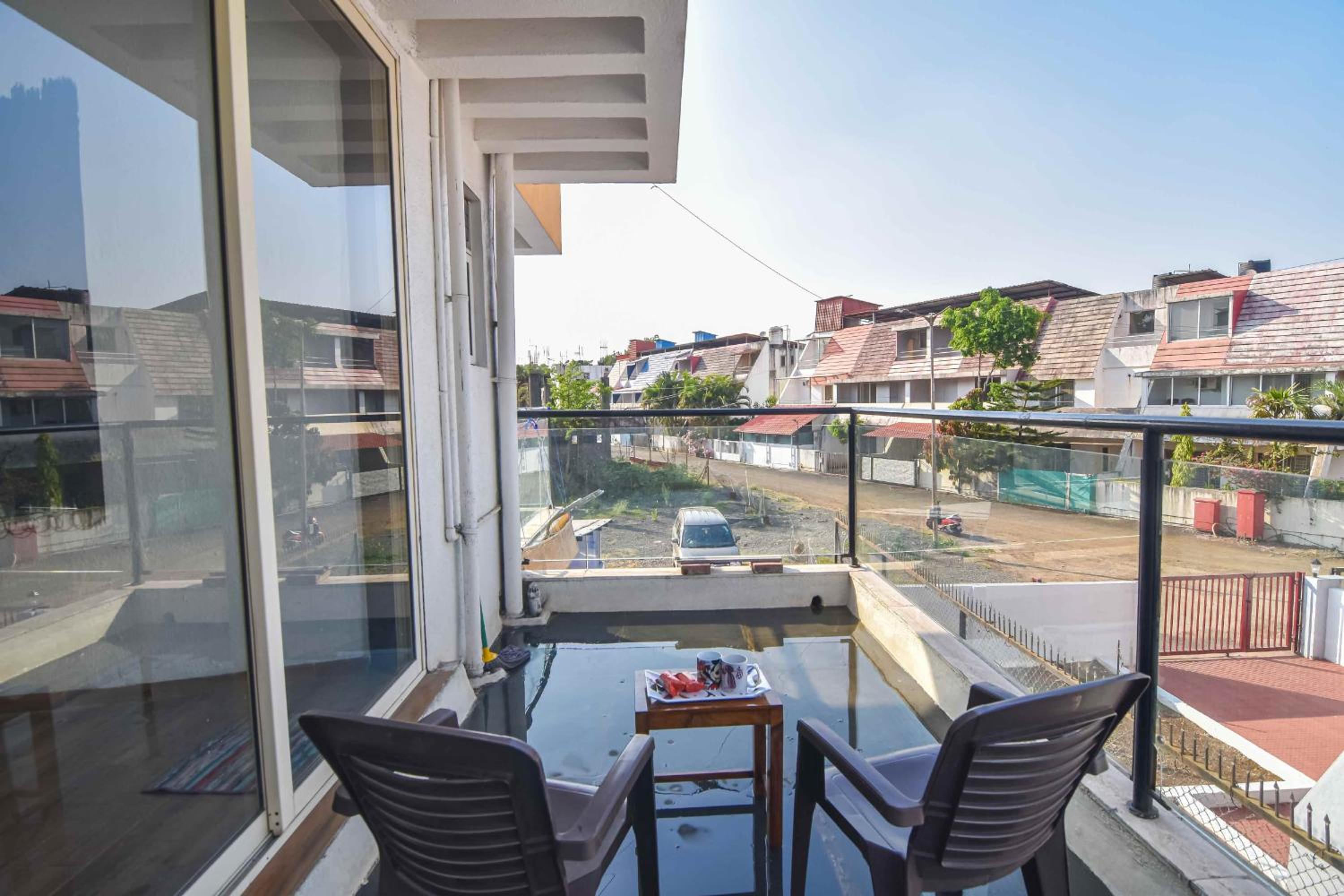CoCo Loco 3BHK