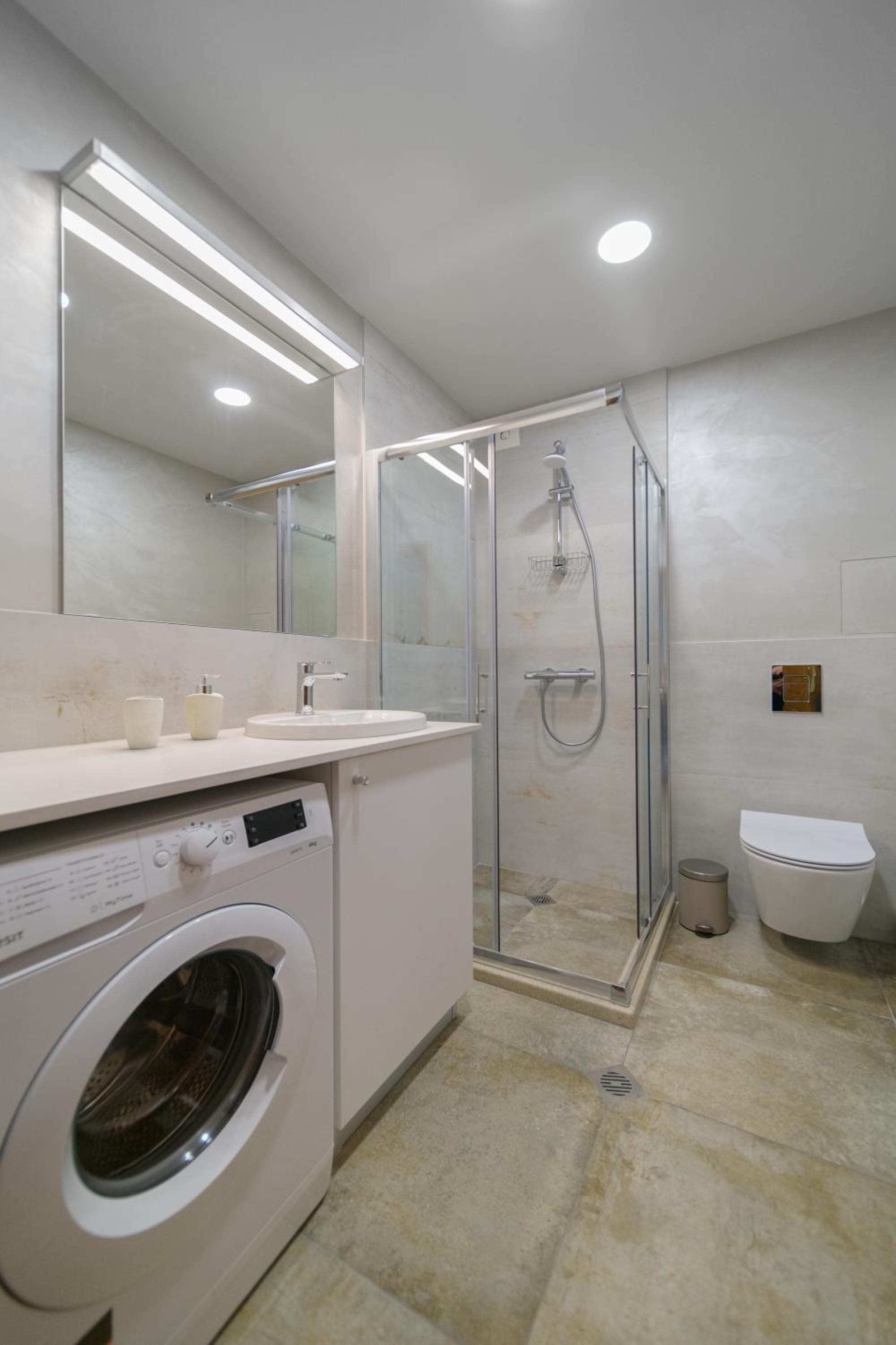 Magdalena apartment - two bathrooms, perfect city center