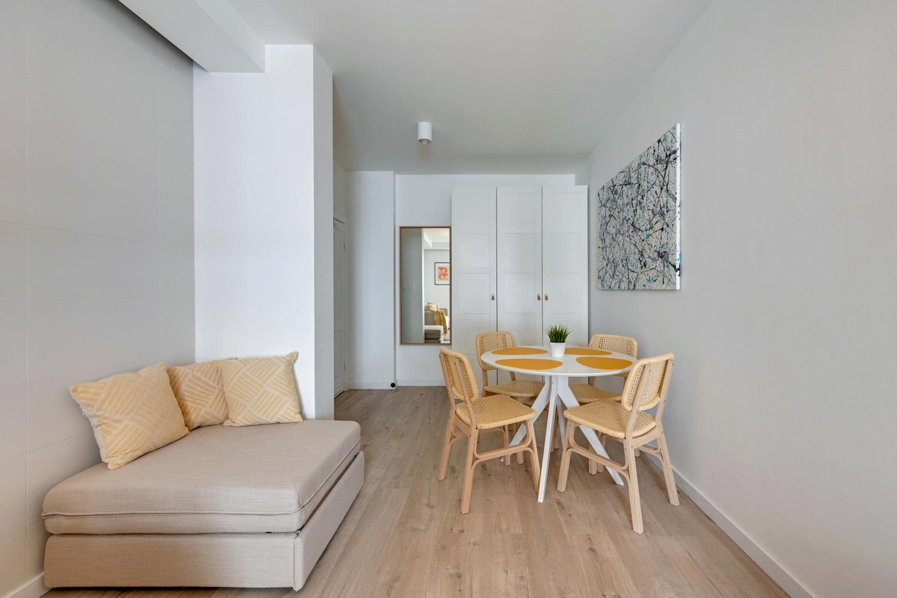 Szafarnia Marina & City Center by Downtown Apartments