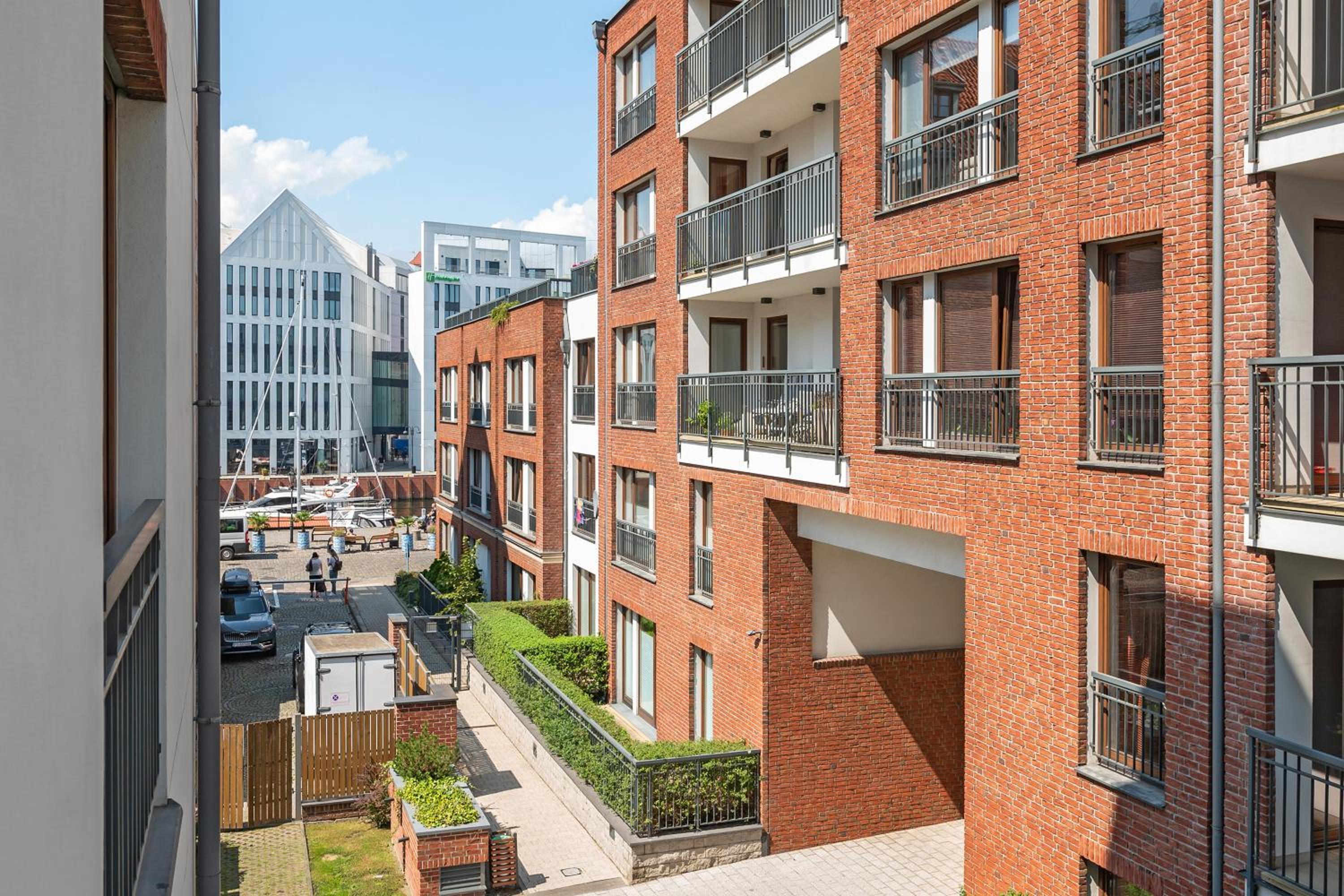 Szafarnia Marina & City Center by Downtown Apartments