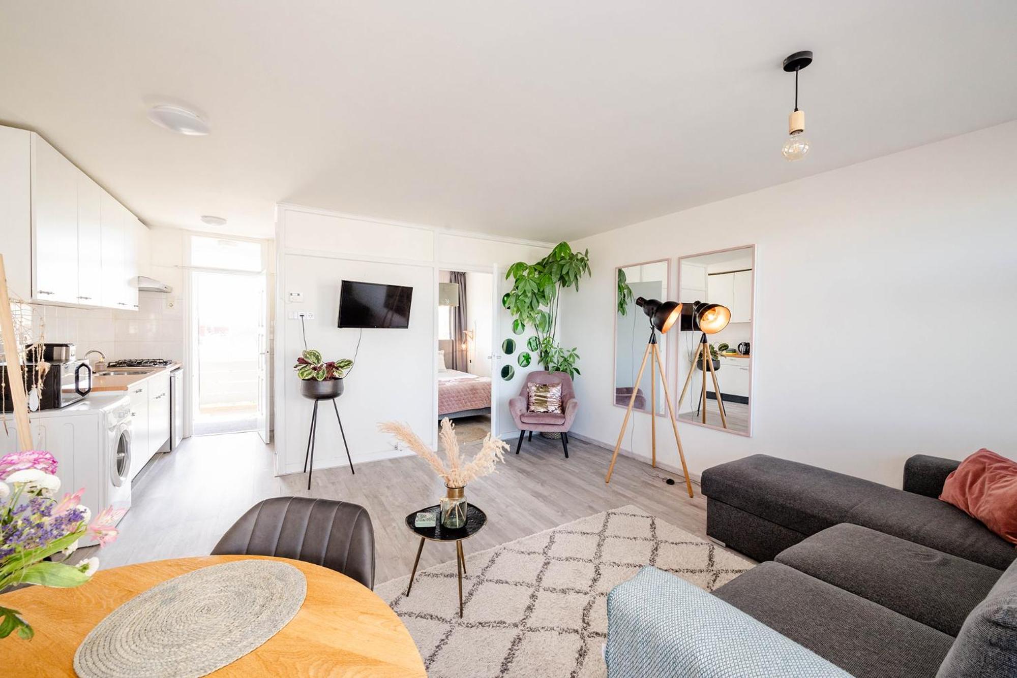Amsterdam Beach Apartment 44 view 4