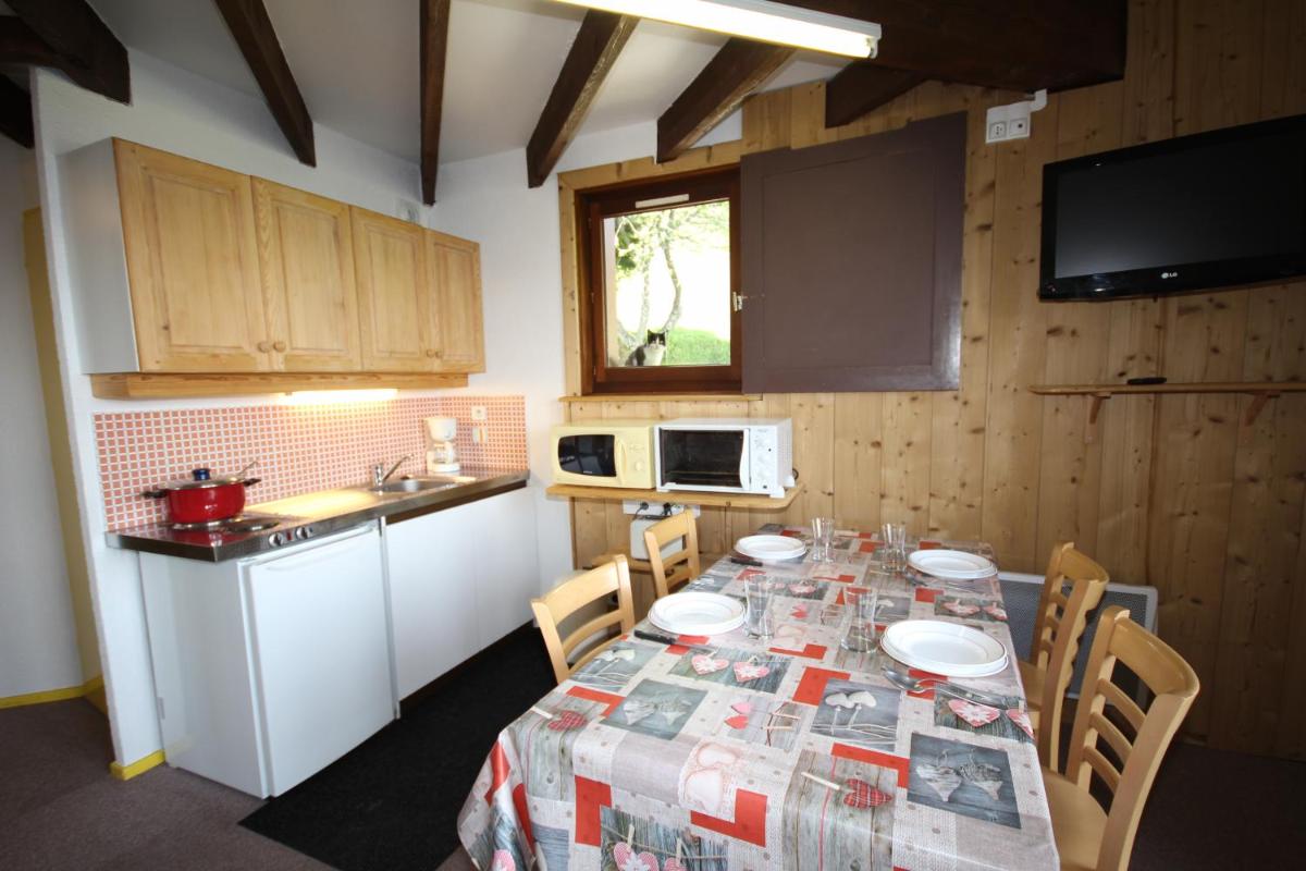 outdoor BBQ area