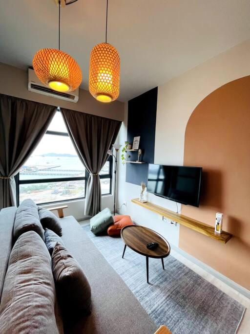 Jesselton Quay - Suite 1 by Staycation Suites KK photo 5