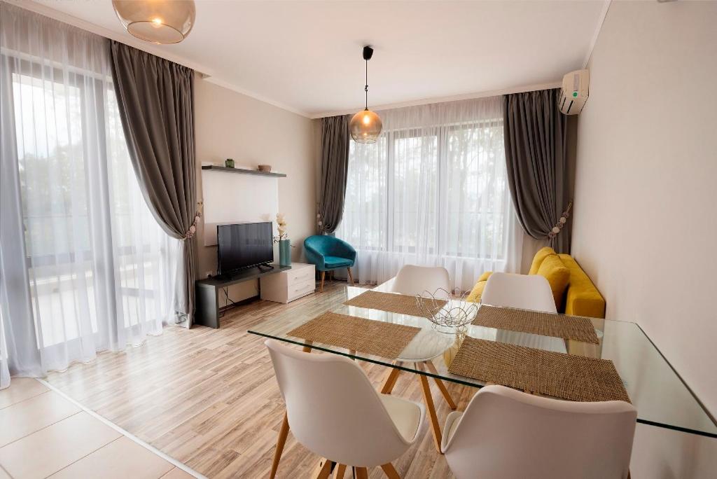 Green Paradise Deluxe Apartments