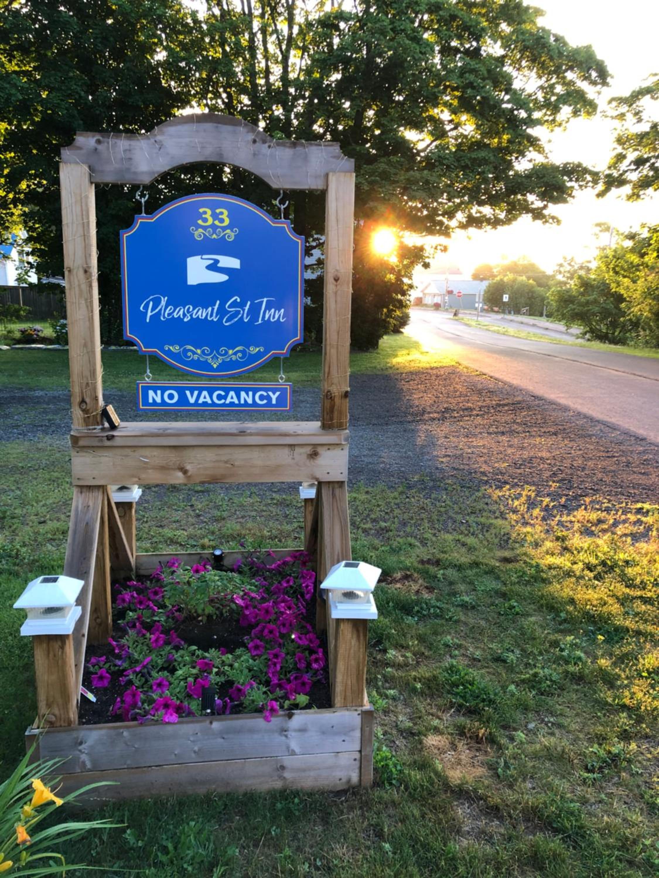 Pleasant Street Inn