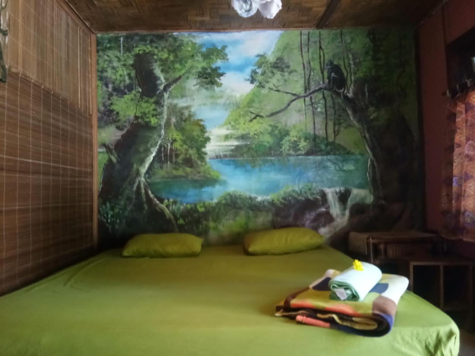 Lucky Bamboo'Bungalows and Orangutan Jungle Trekking Tours