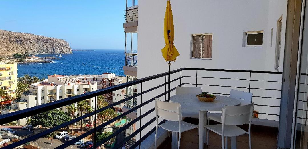 Hotel First Line, Upscale Apartment Los Cristianos!
