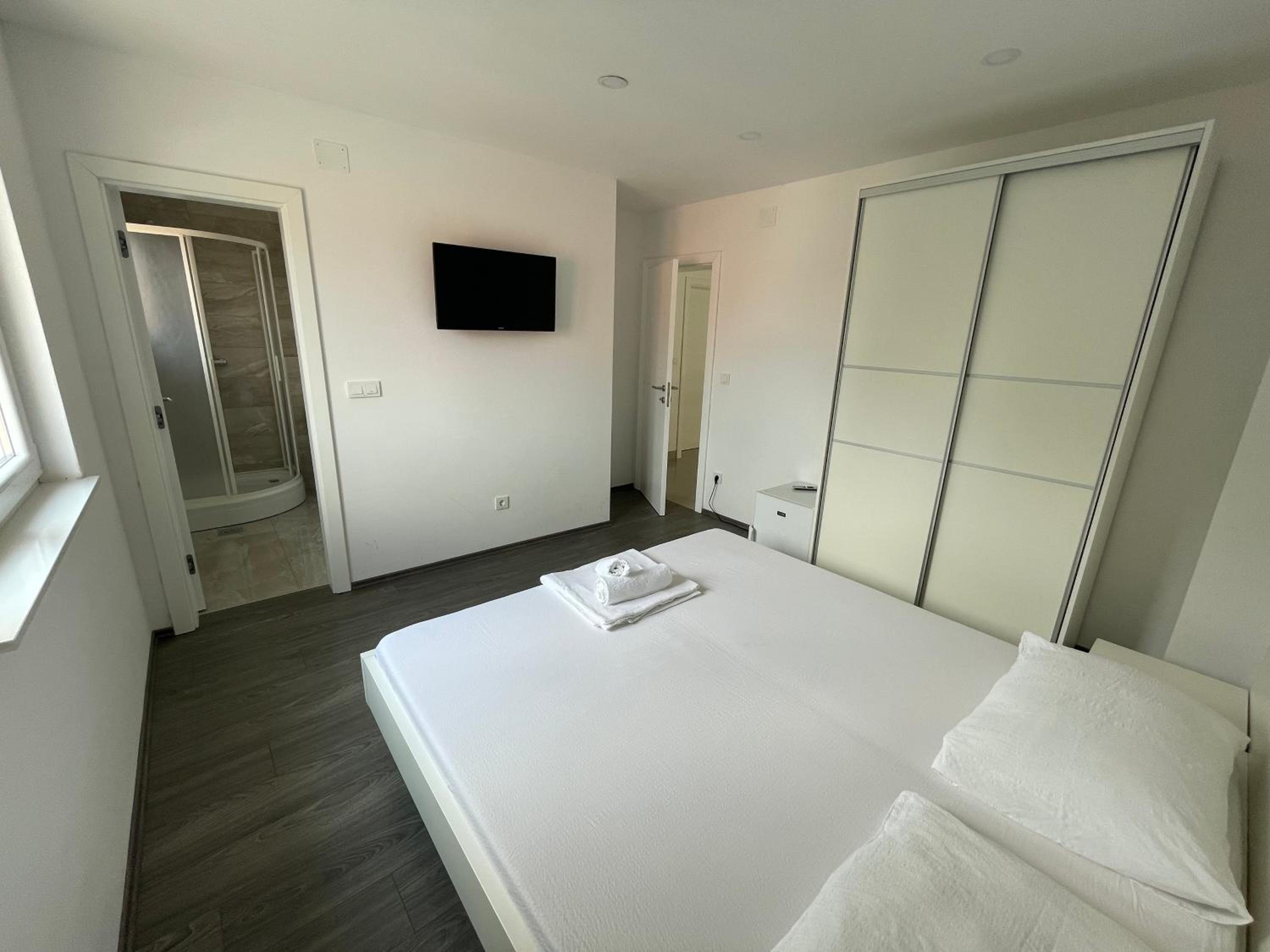 Apartments Vinko view 5