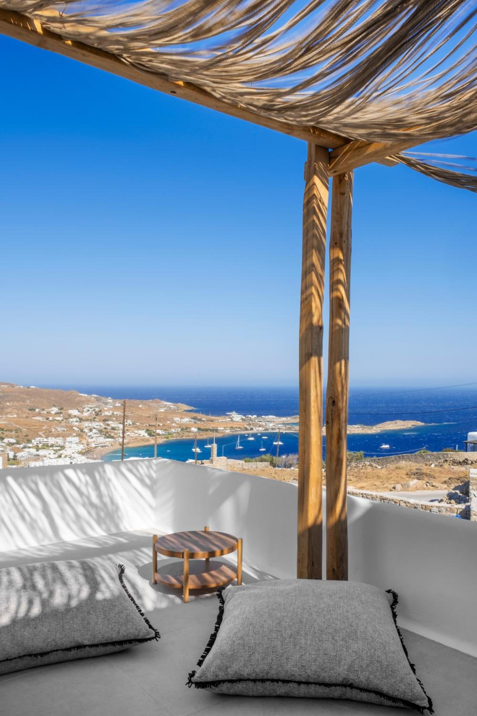 Saint L Heated Pool Sunset Villa- Three Bedrooms view 4