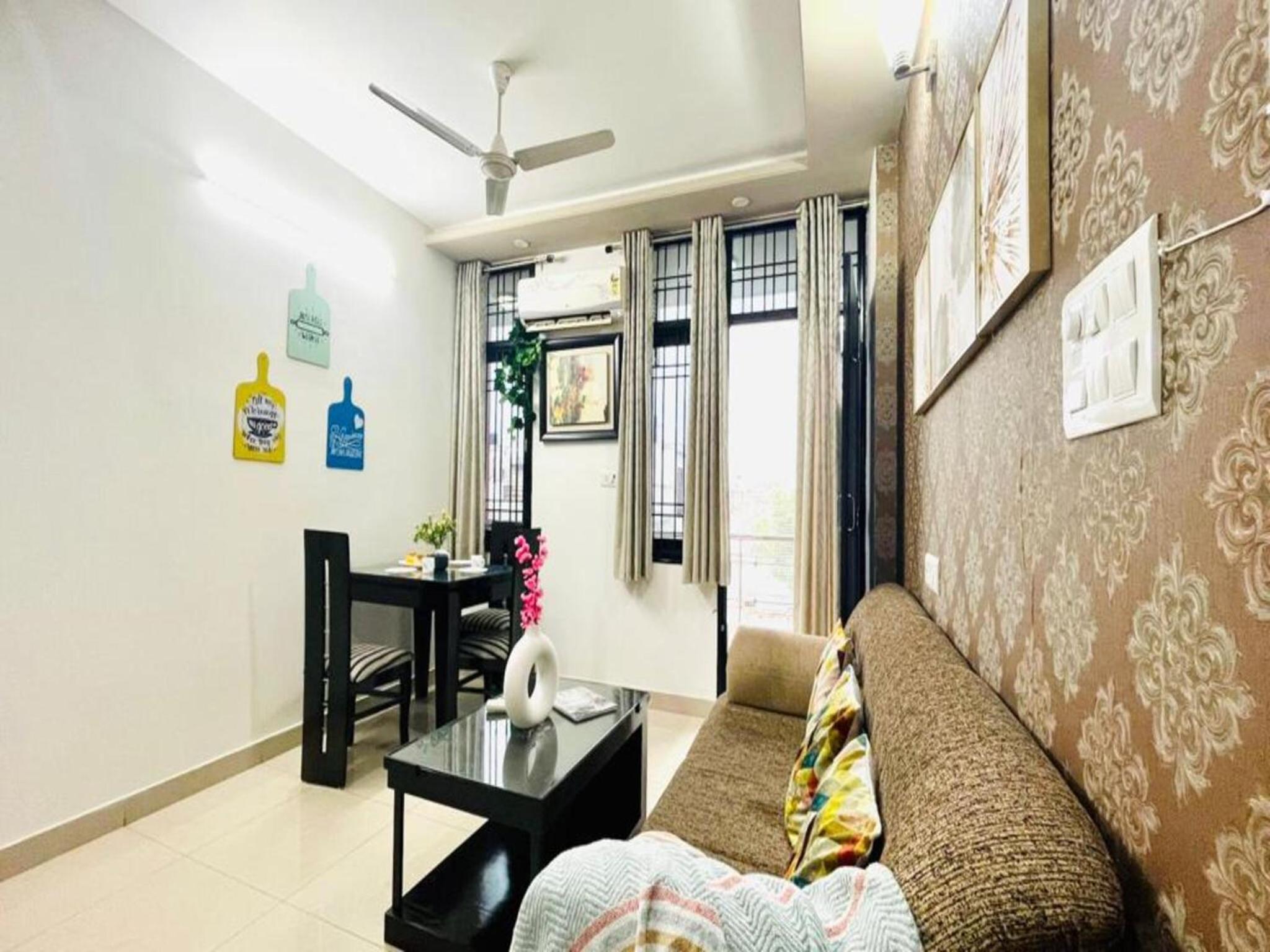 BluO 2BR Jaipur - Lift, Balcony, Parking, Terrace view 5